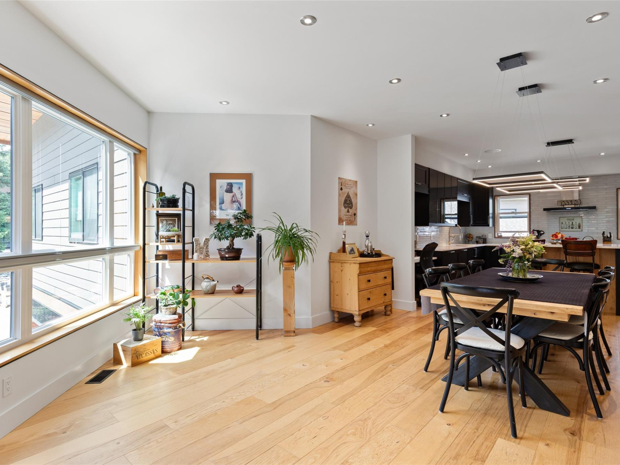 7456 Dogwood Street image 3