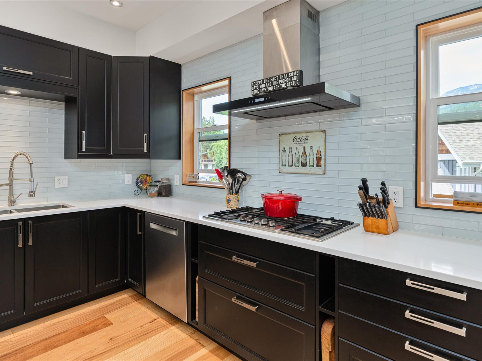 7456 Dogwood Street image 6