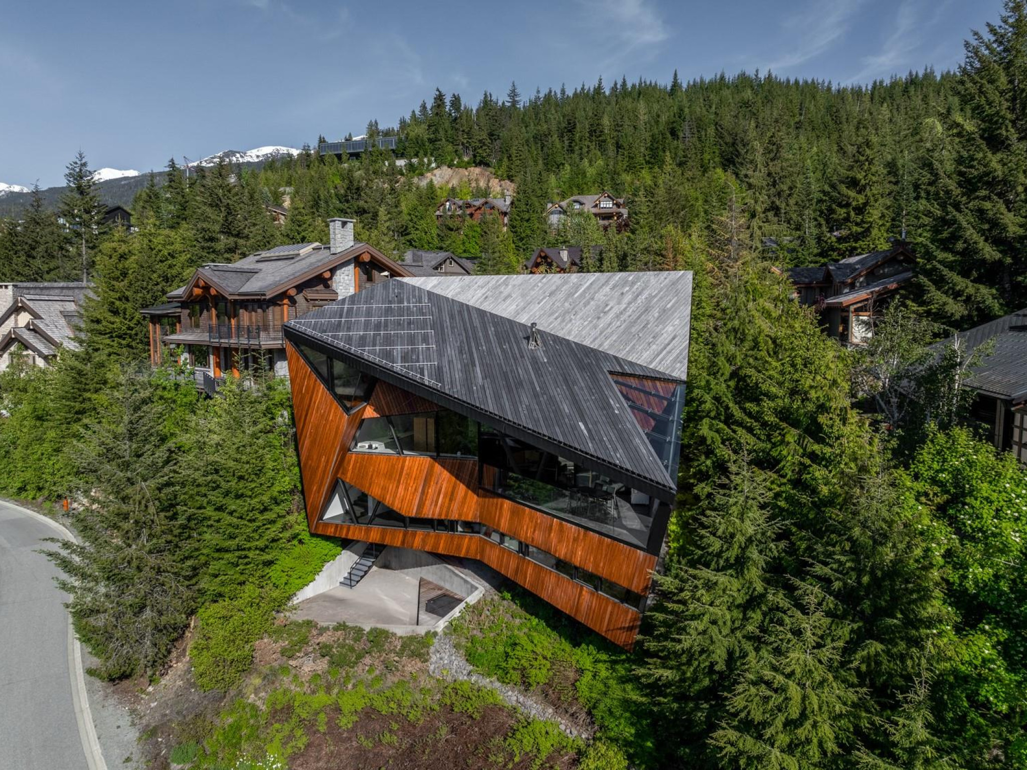 3801 Sunridge Place image 24