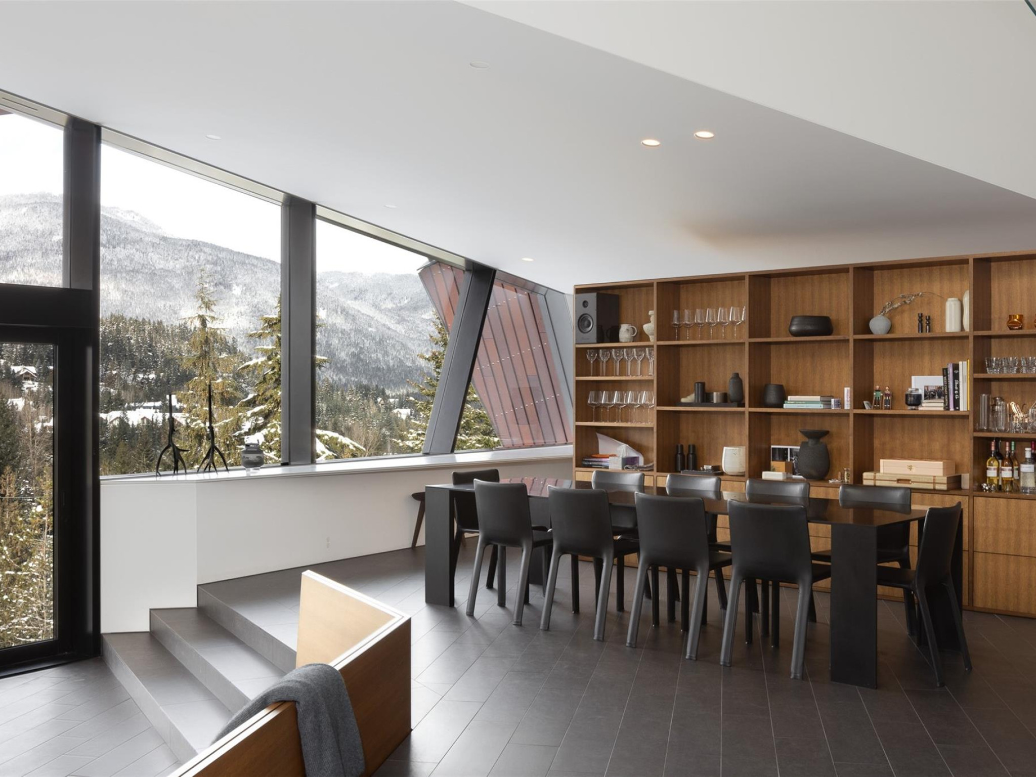 3801 Sunridge Place image 6