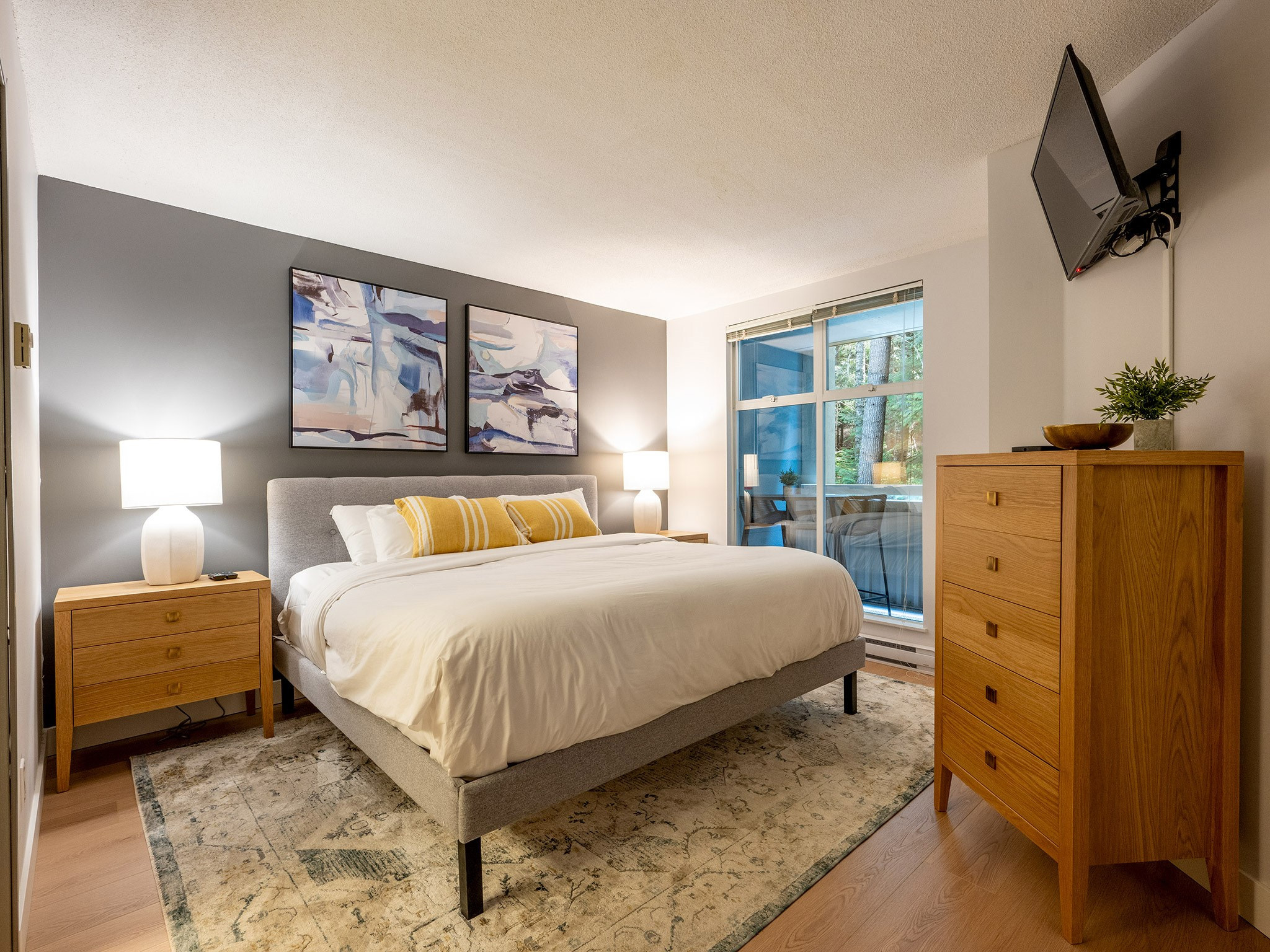 312-4910 Spearhead Place image 10