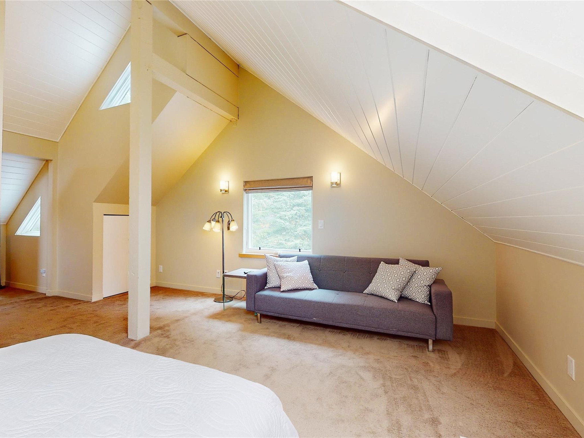 7410 Ambassador Crescent image 20