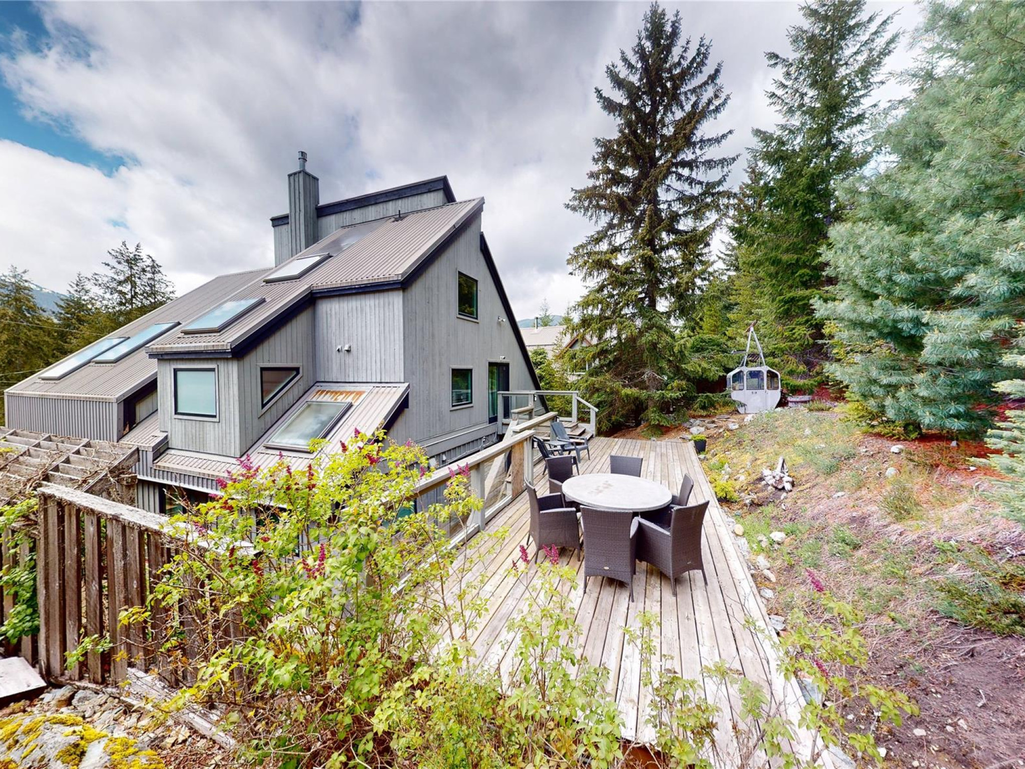 7410 Ambassador Crescent image 25