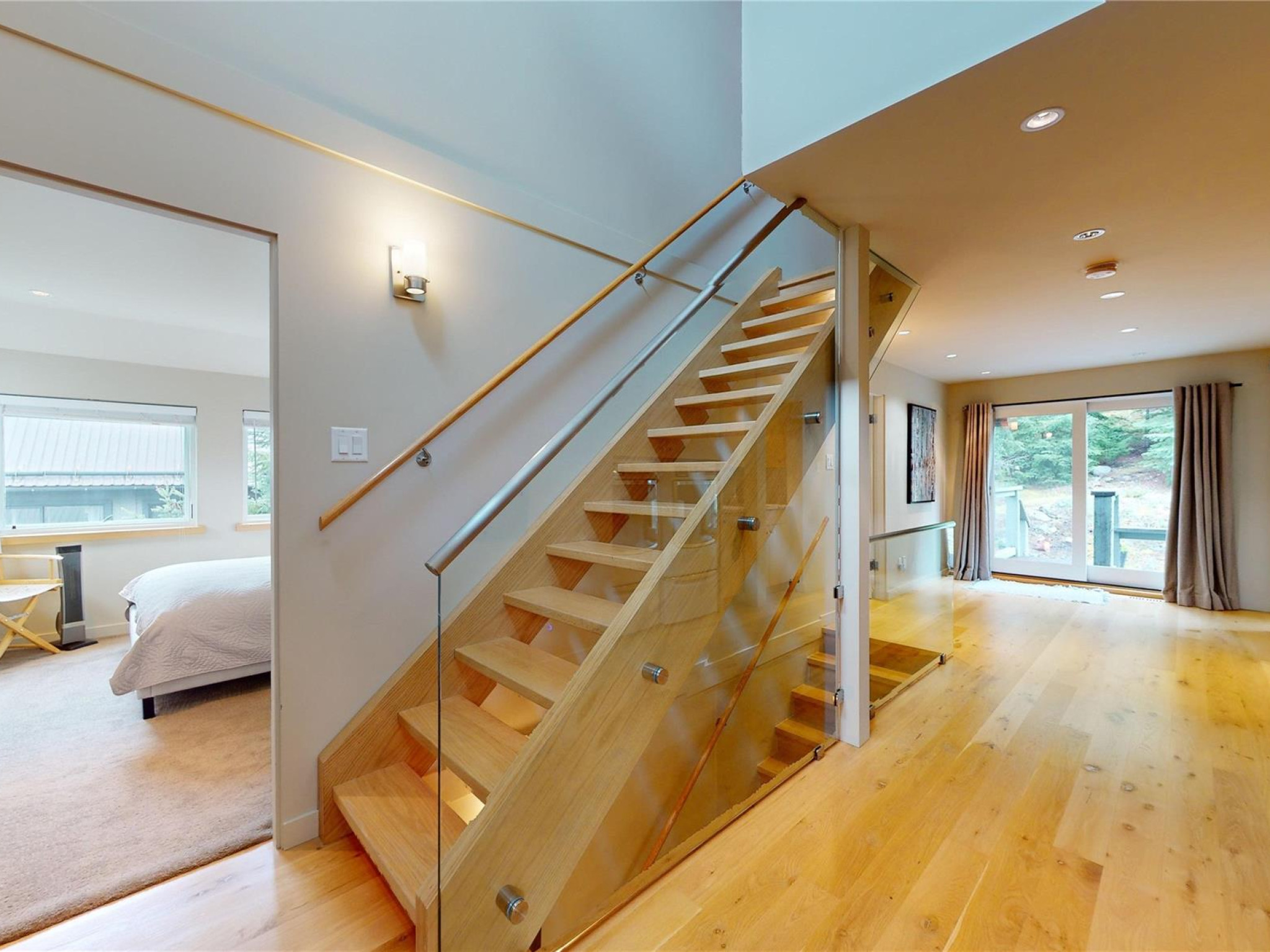 7410 Ambassador Crescent image 33