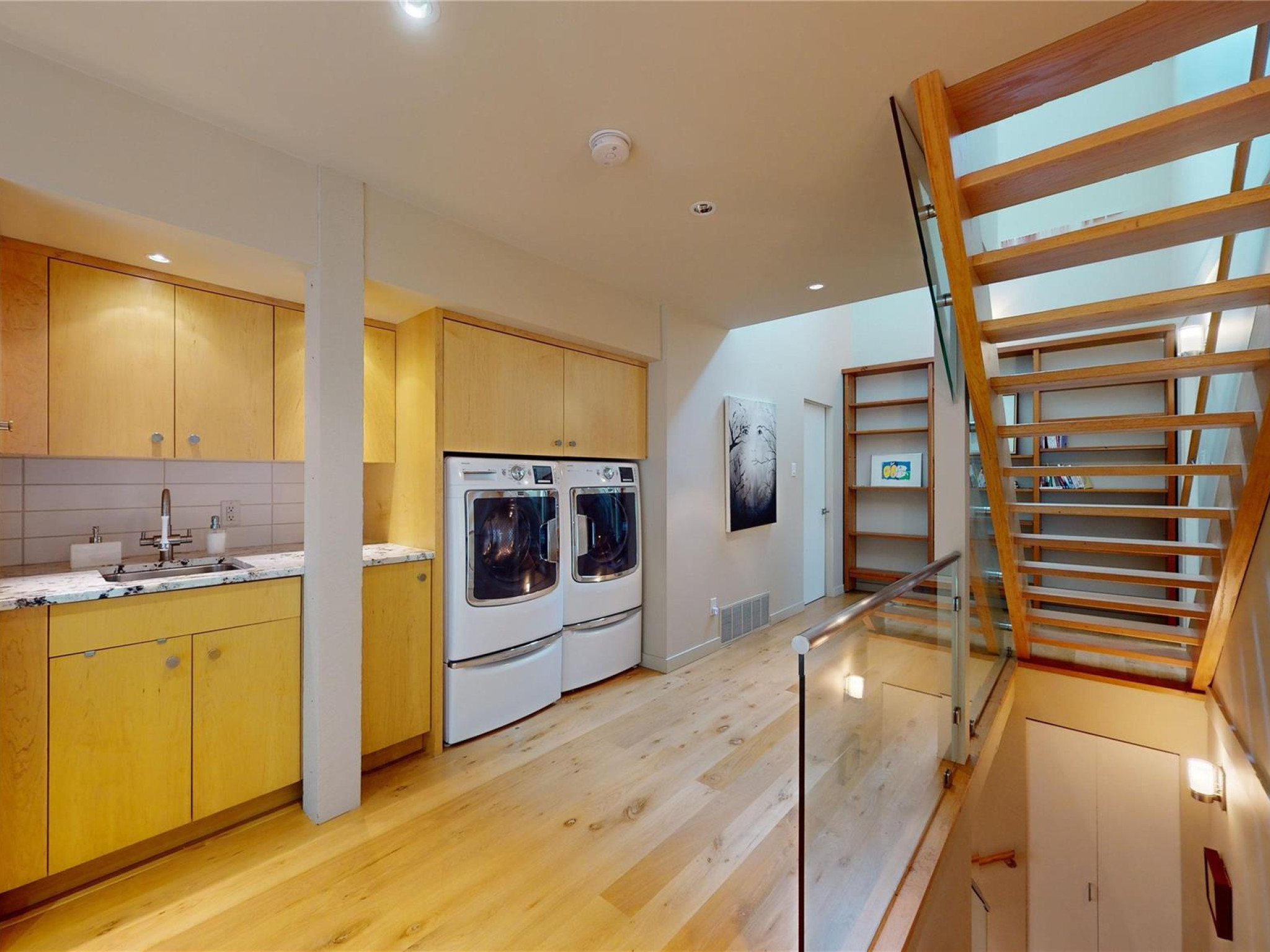 7410 Ambassador Crescent image 34