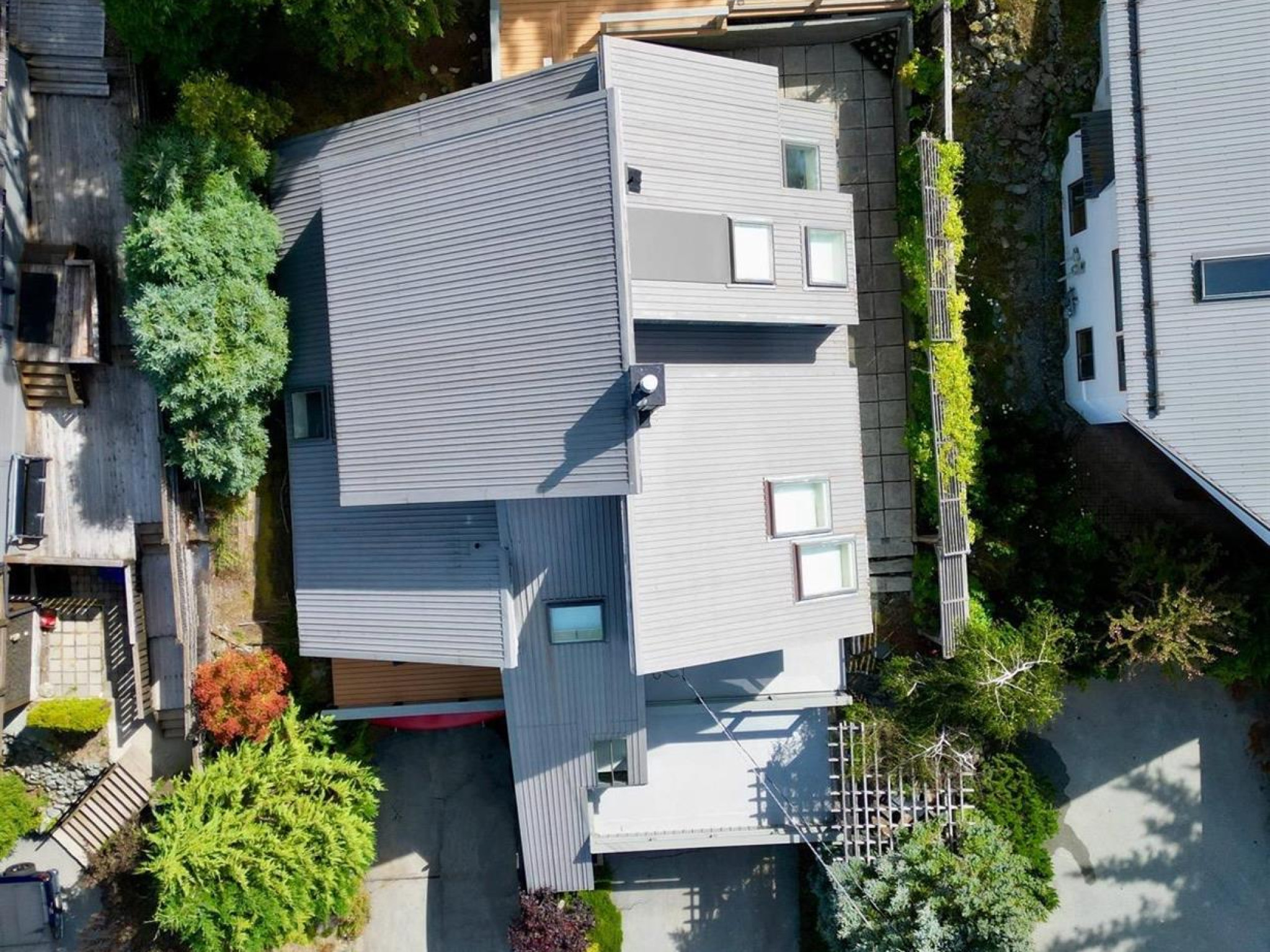 7410 Ambassador Crescent image 39