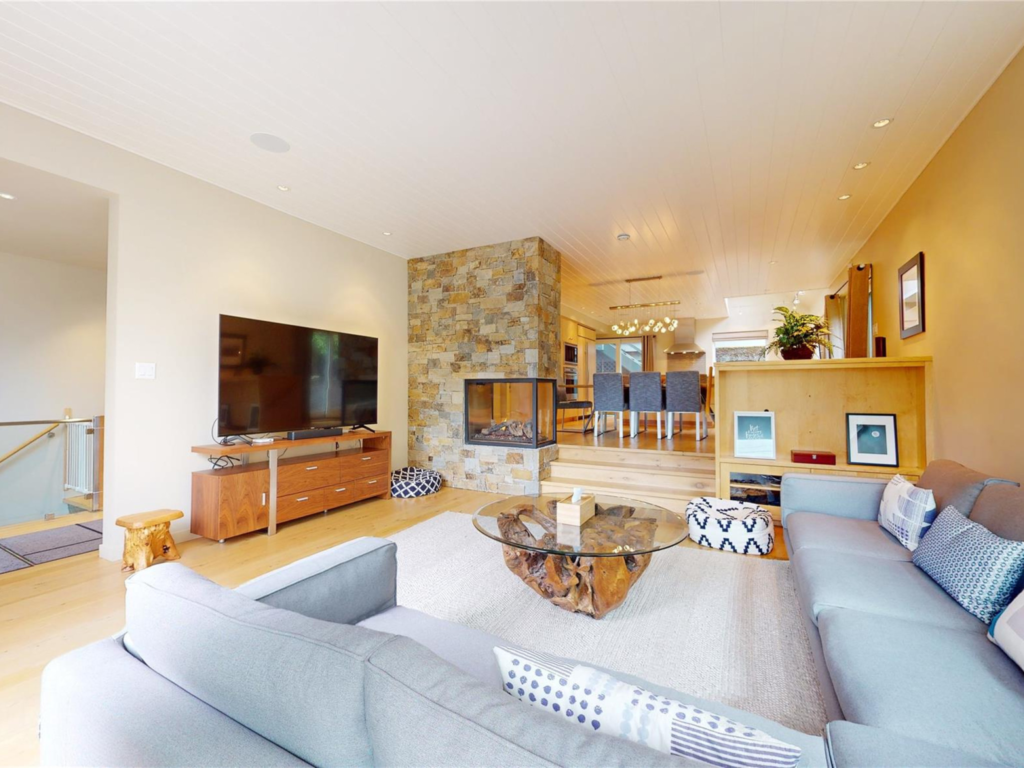 7410 Ambassador Crescent image 4