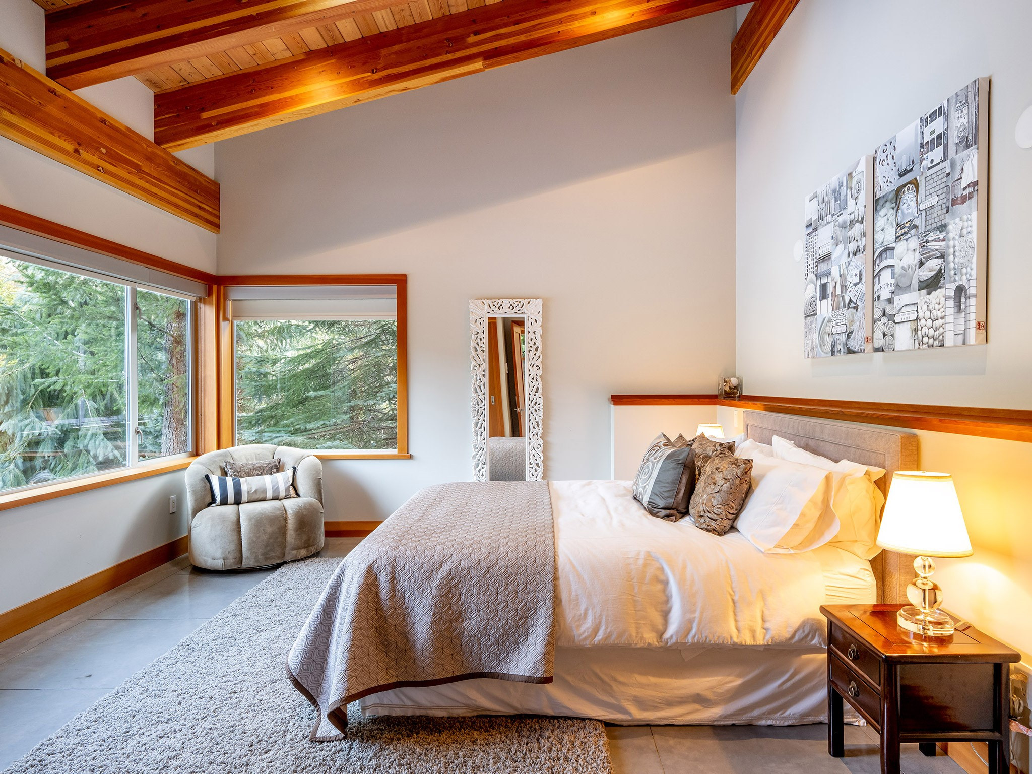 1530 Spring Creek Drive image 8