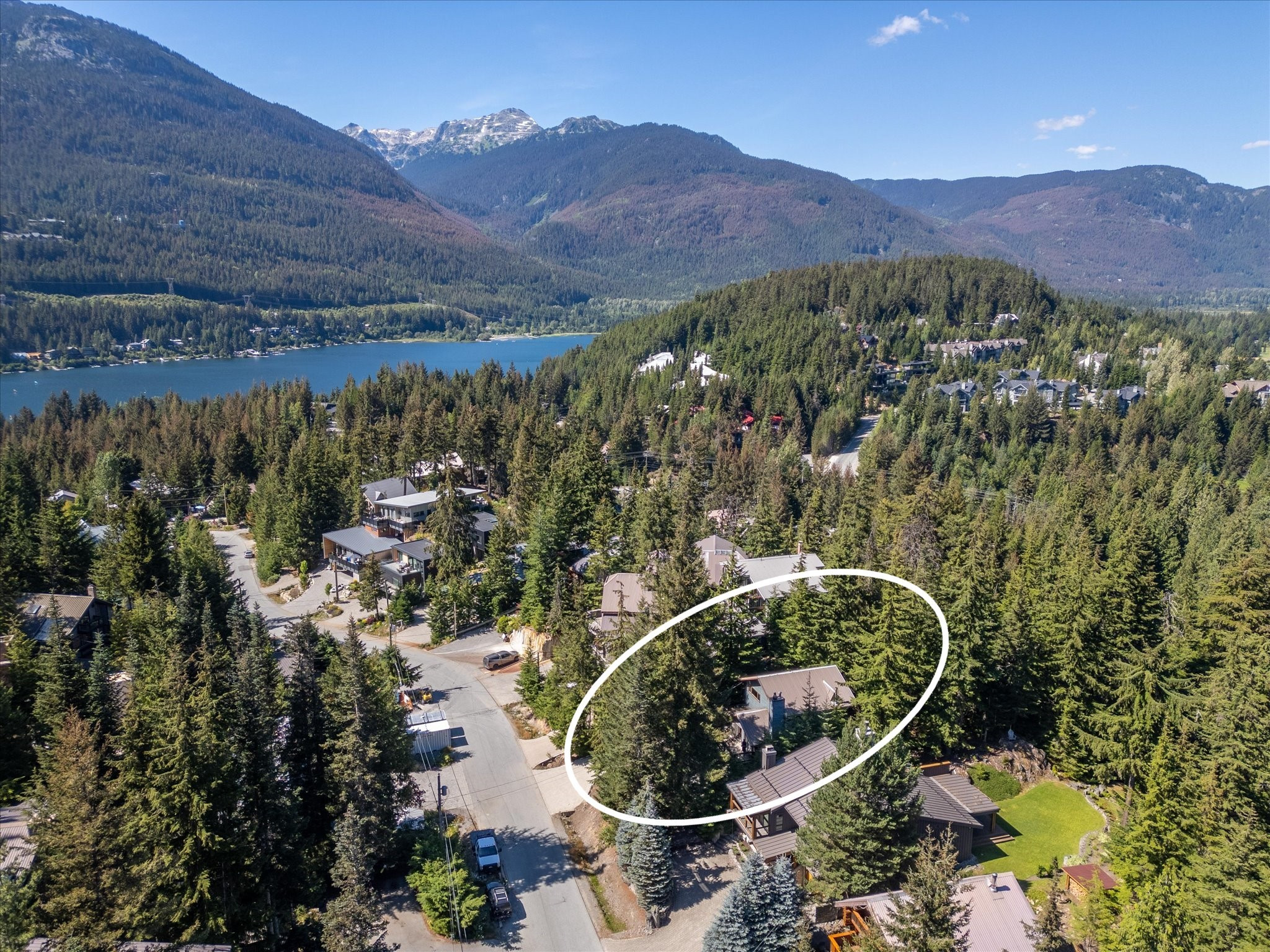 3353 Panorama Ridge image 2