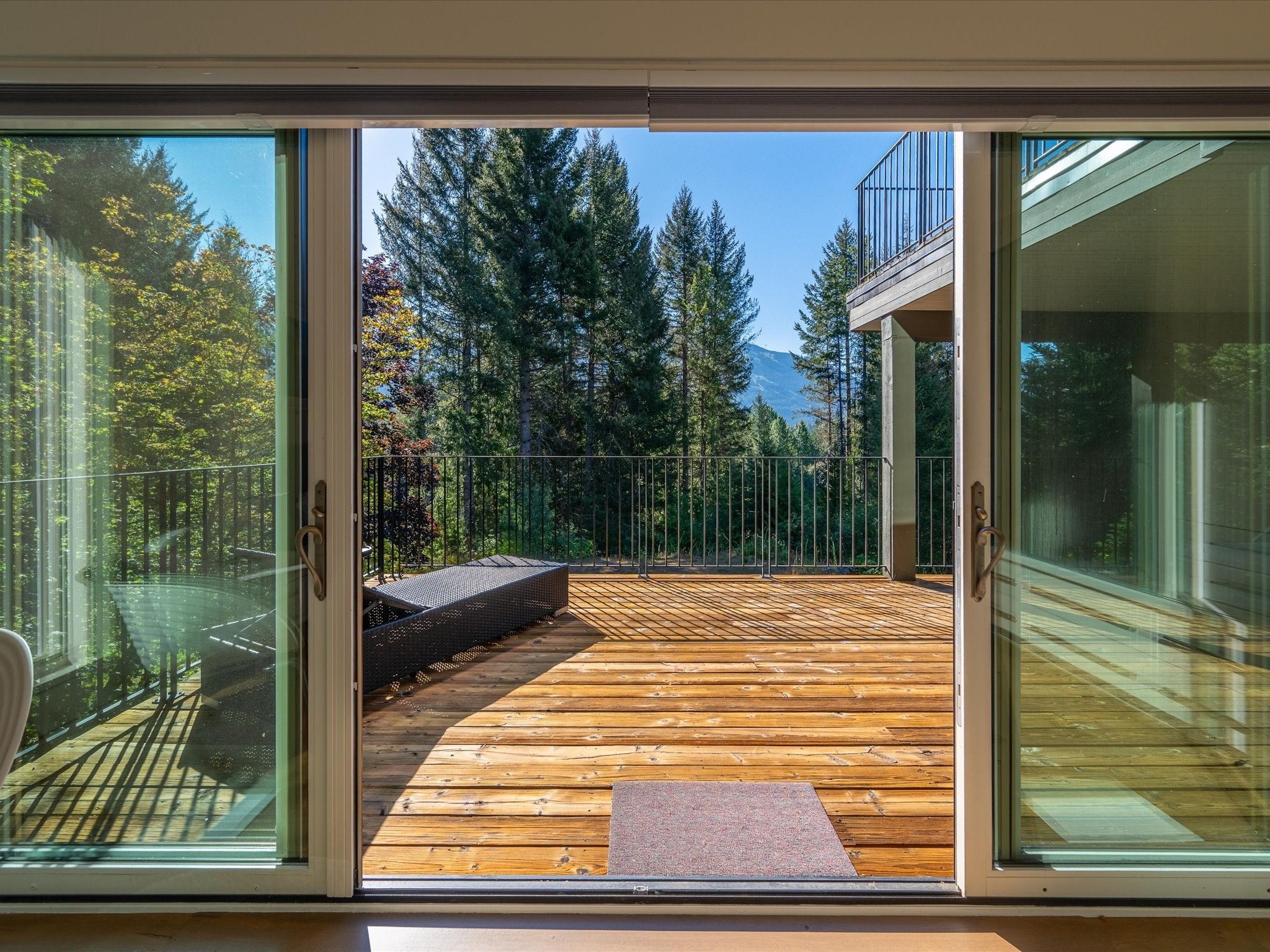 8476 Matterhorn Drive image 20