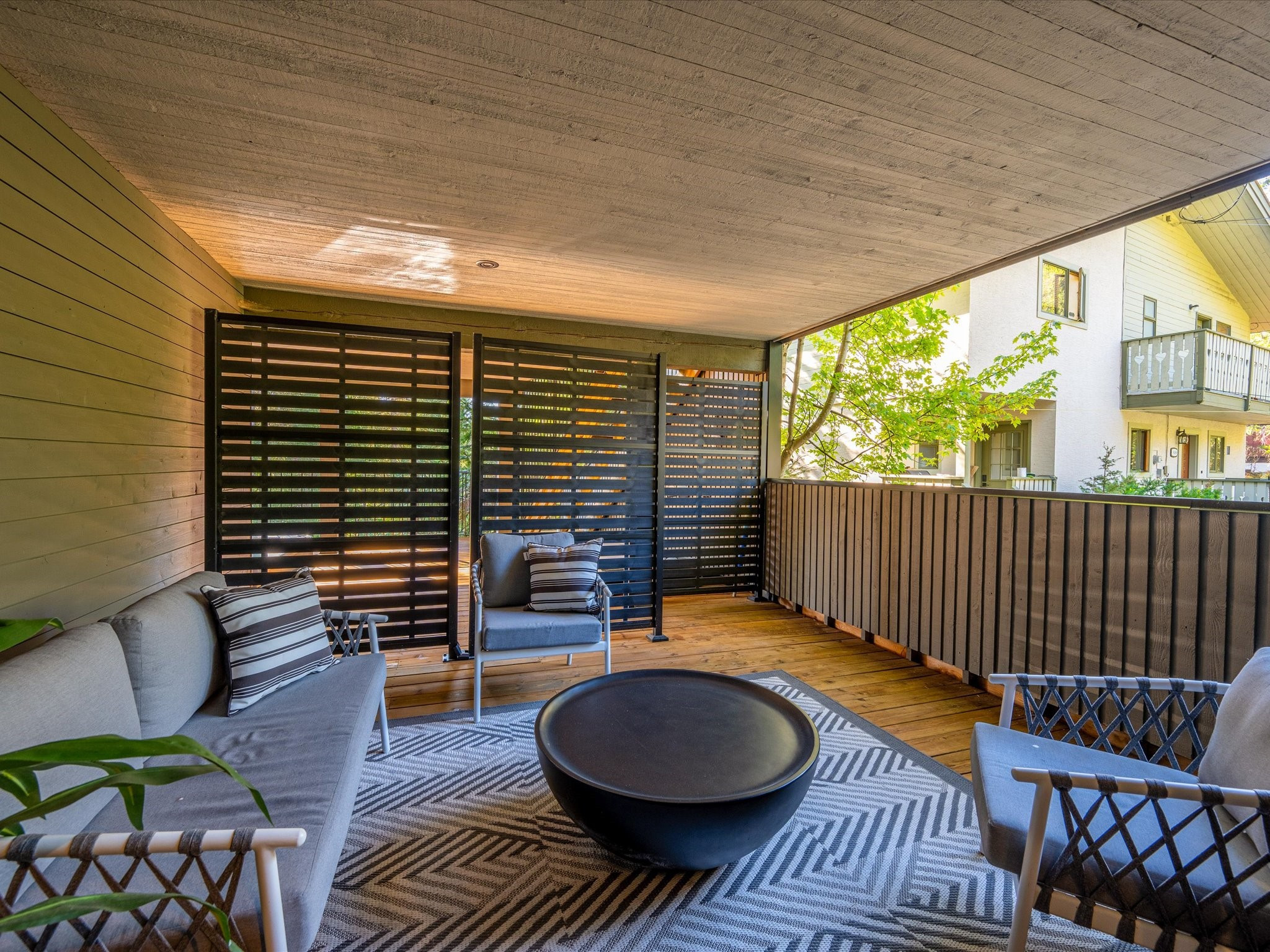 8476 Matterhorn Drive image 26