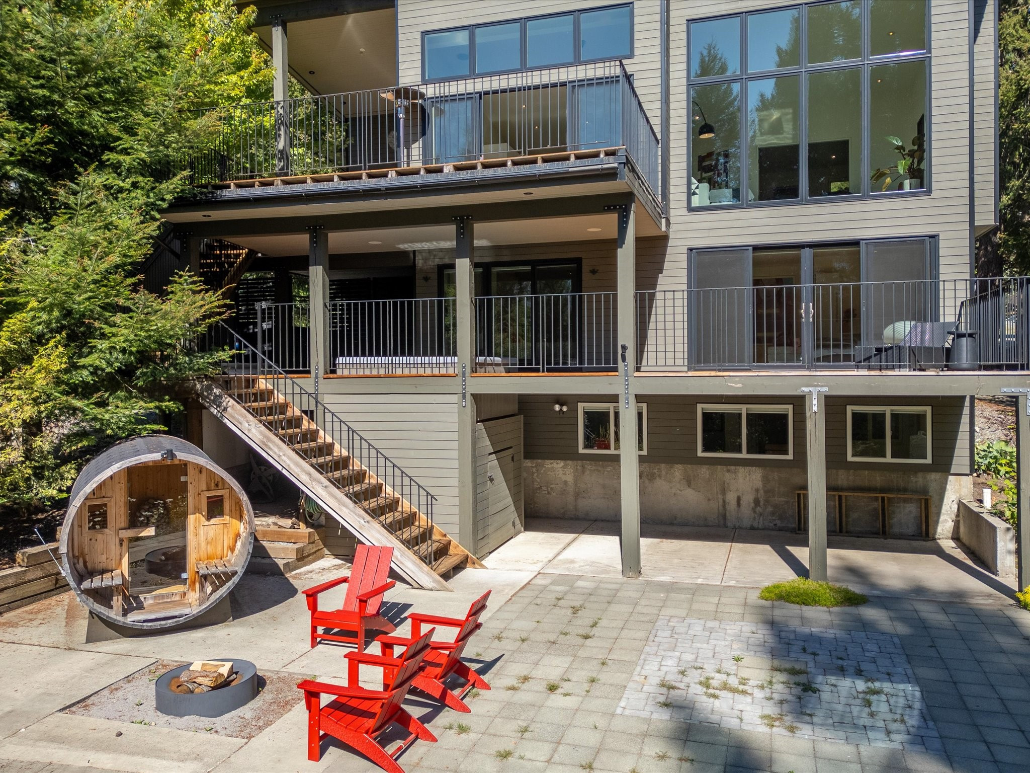 8476 Matterhorn Drive image 32