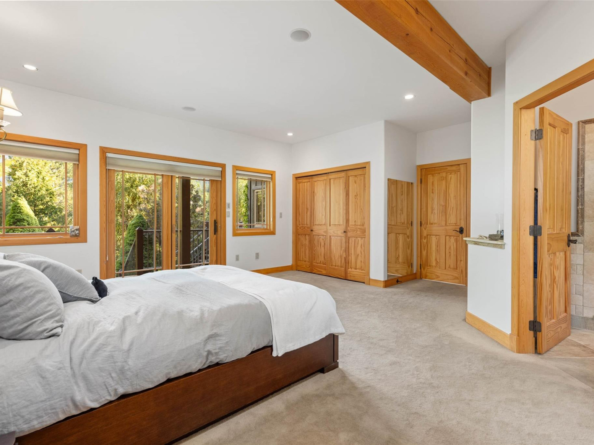 1360 Collins Road image 12