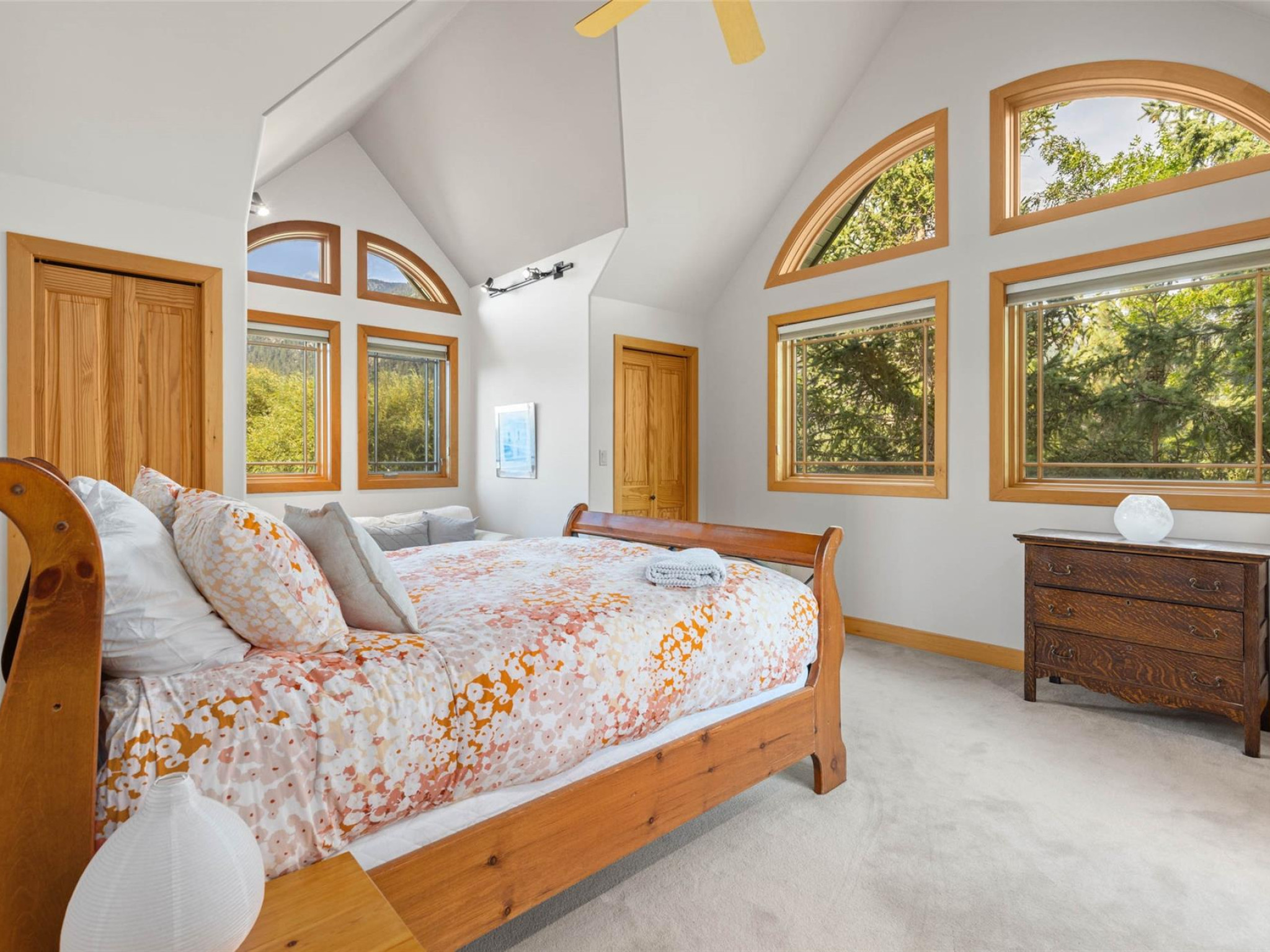 1360 Collins Road image 15