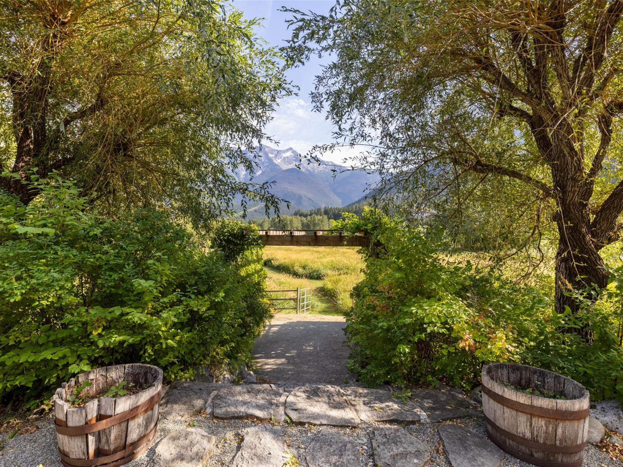 1360 Collins Road image 31