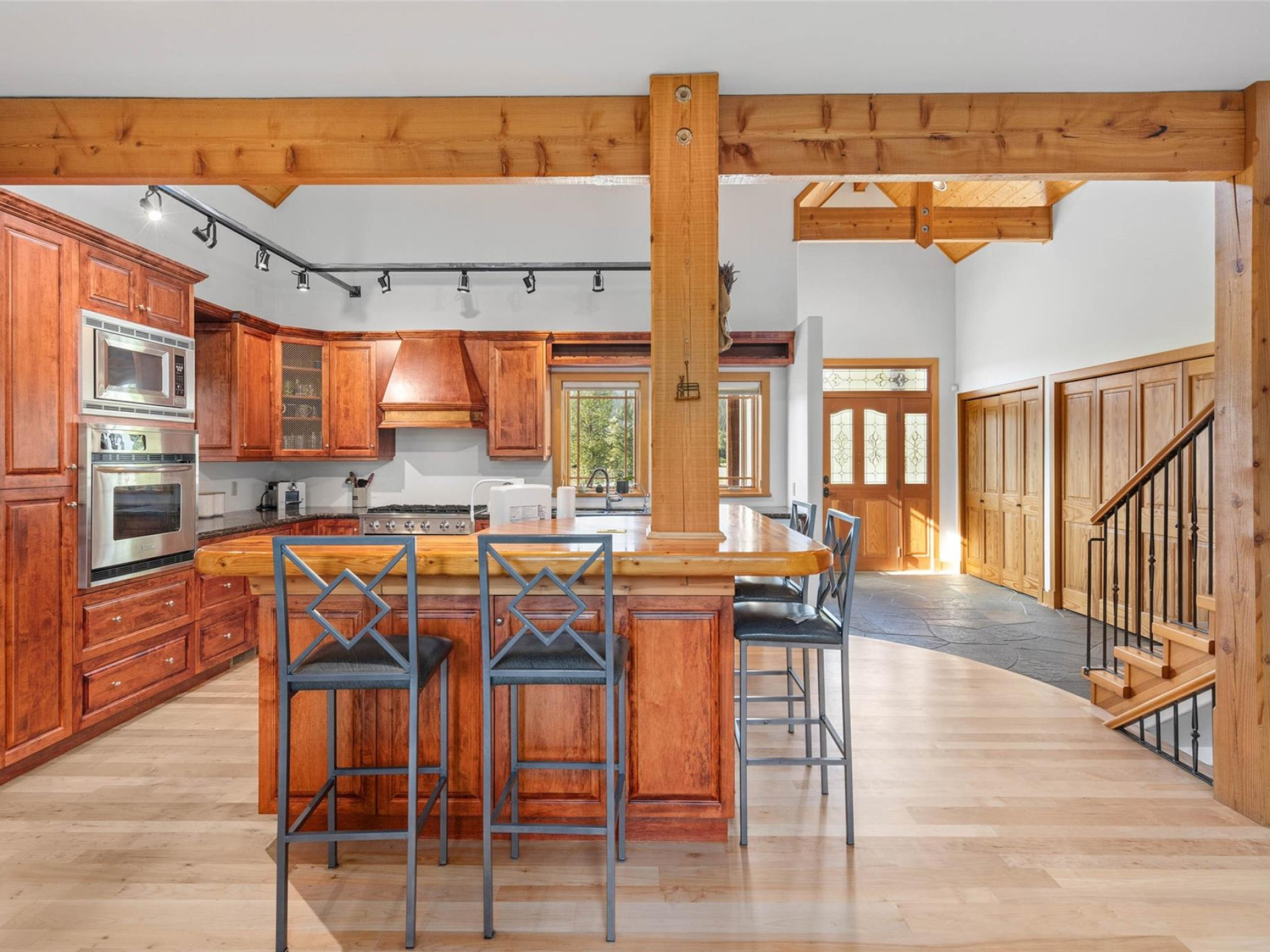 1360 Collins Road image 6