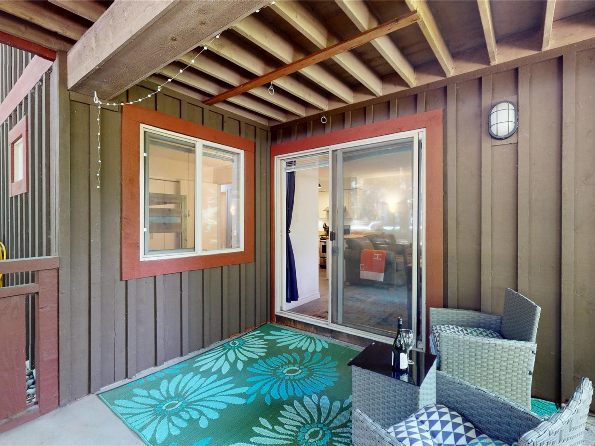 101-3070 Hillcrest Drive image 9