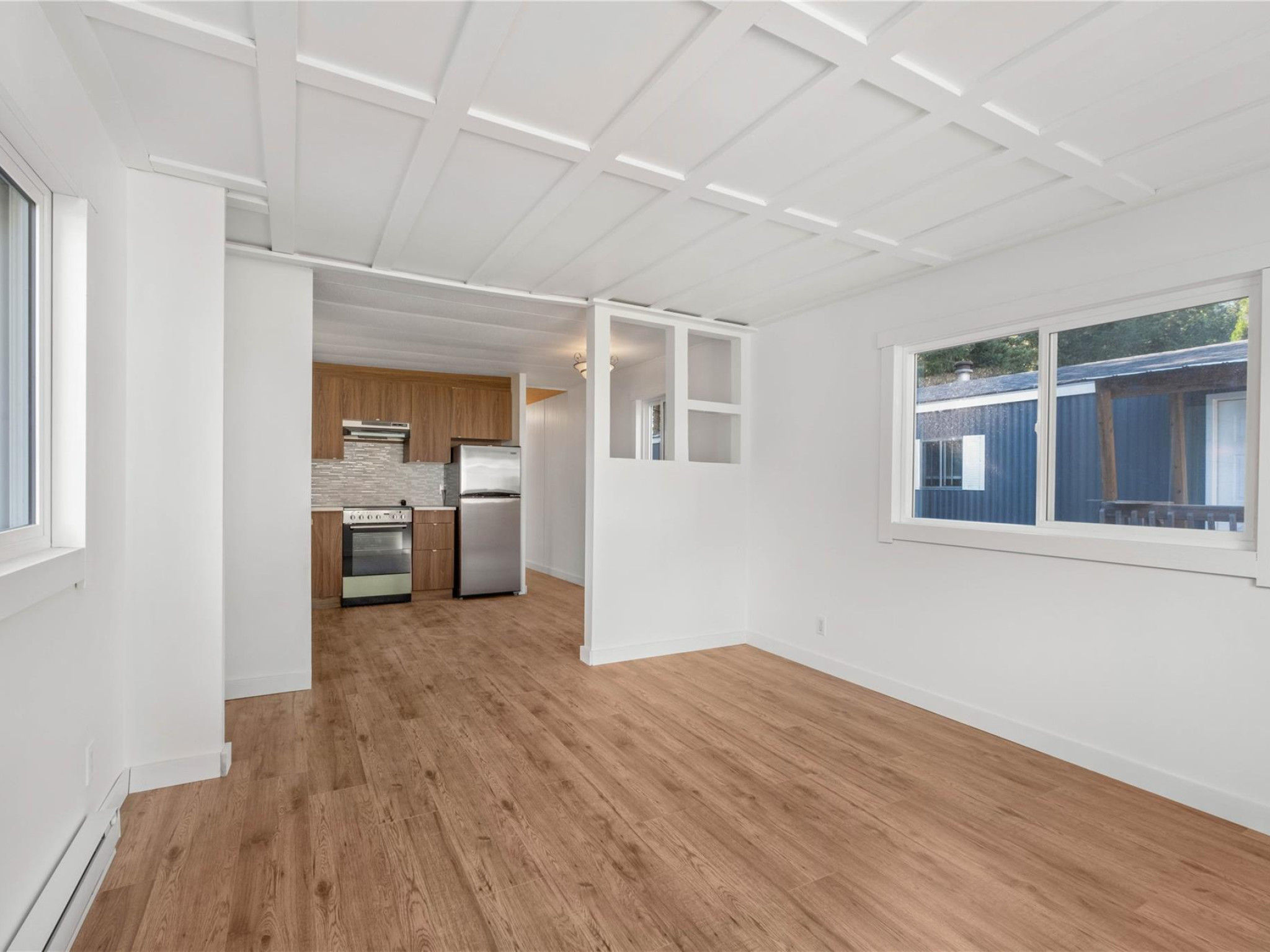 25-7370 Highway 99 image 3