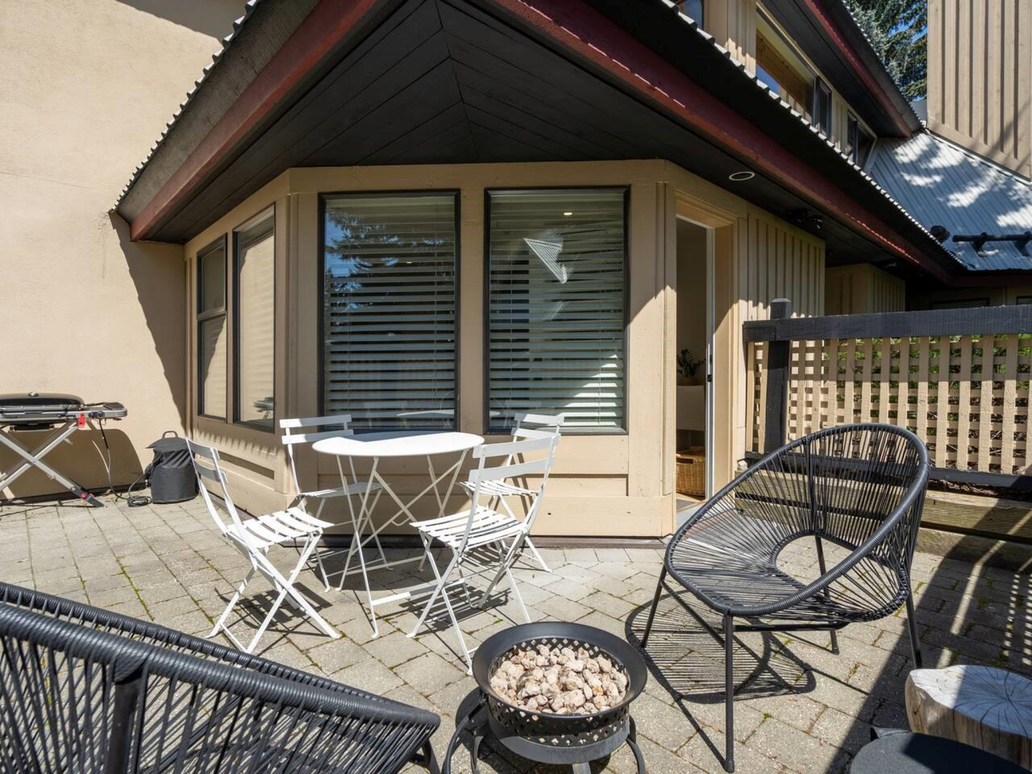 14-4637 Blackcomb Way image 17