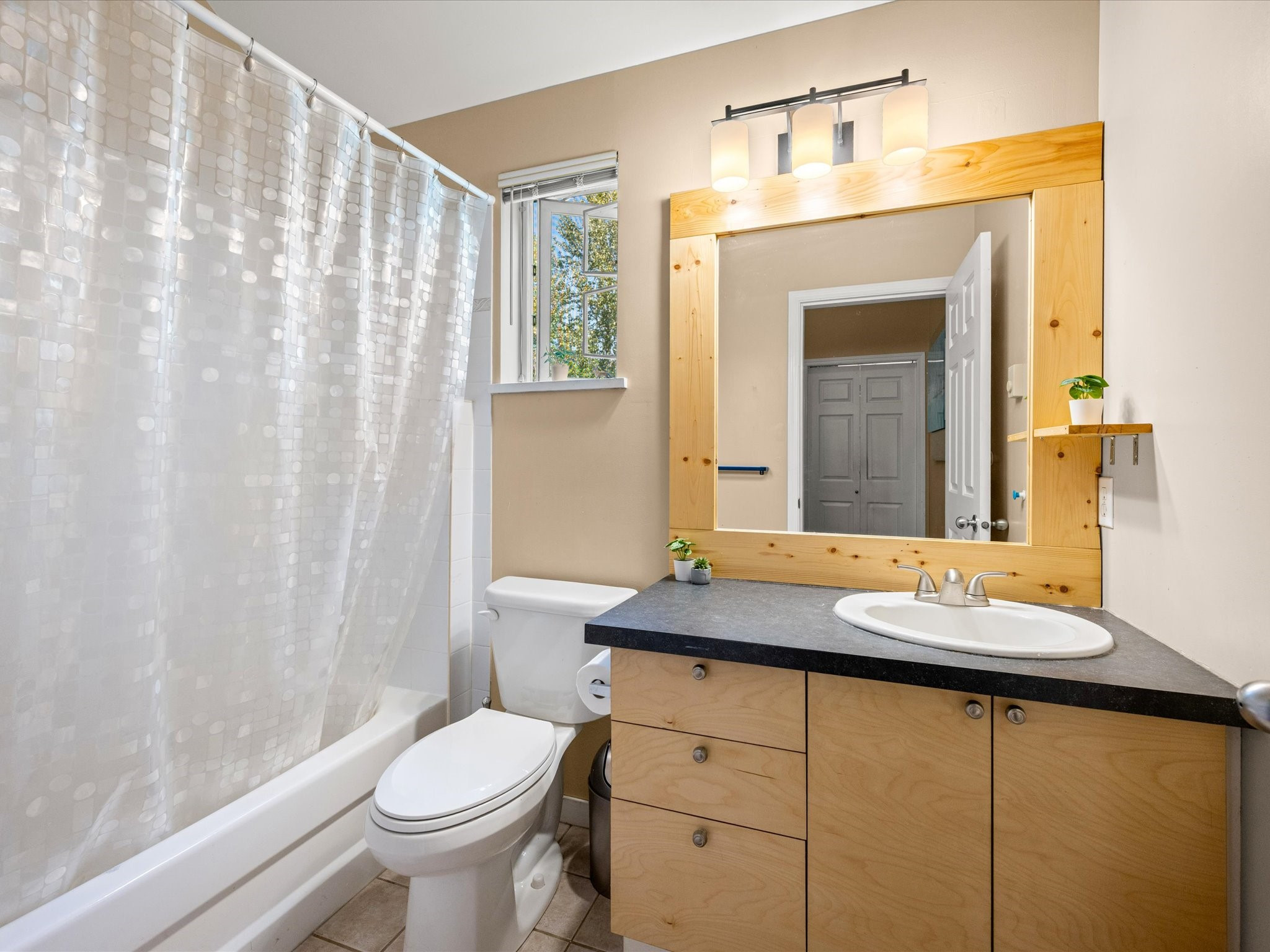 18-1450 Vine Road image 20