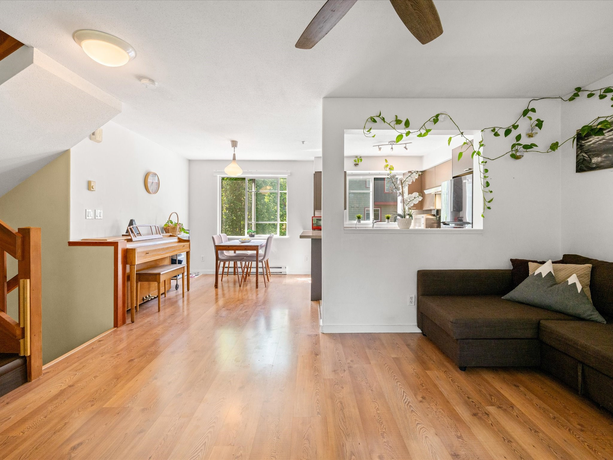 18-1450 Vine Road image 6