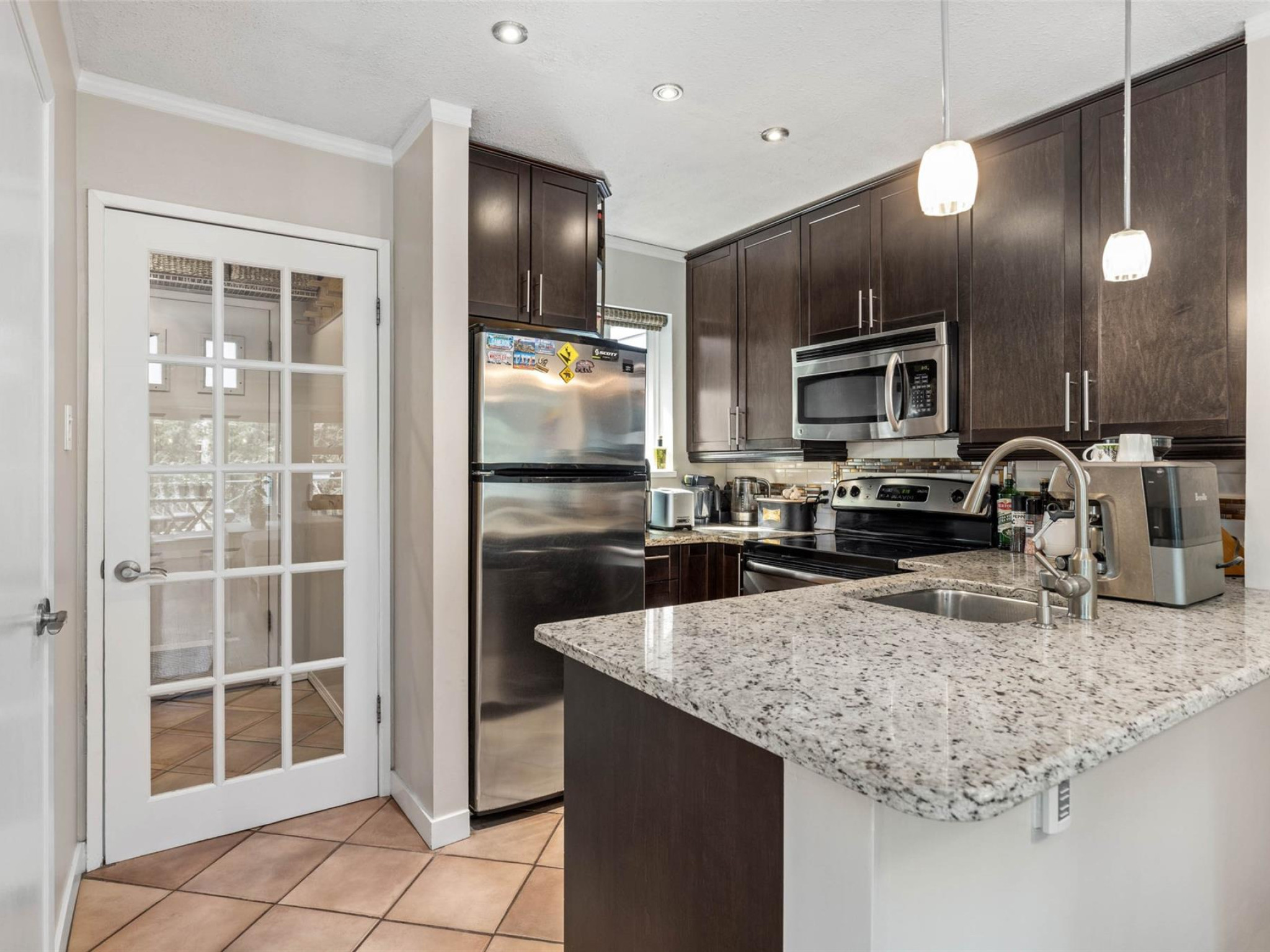 24-2211 Marmot Place image 4