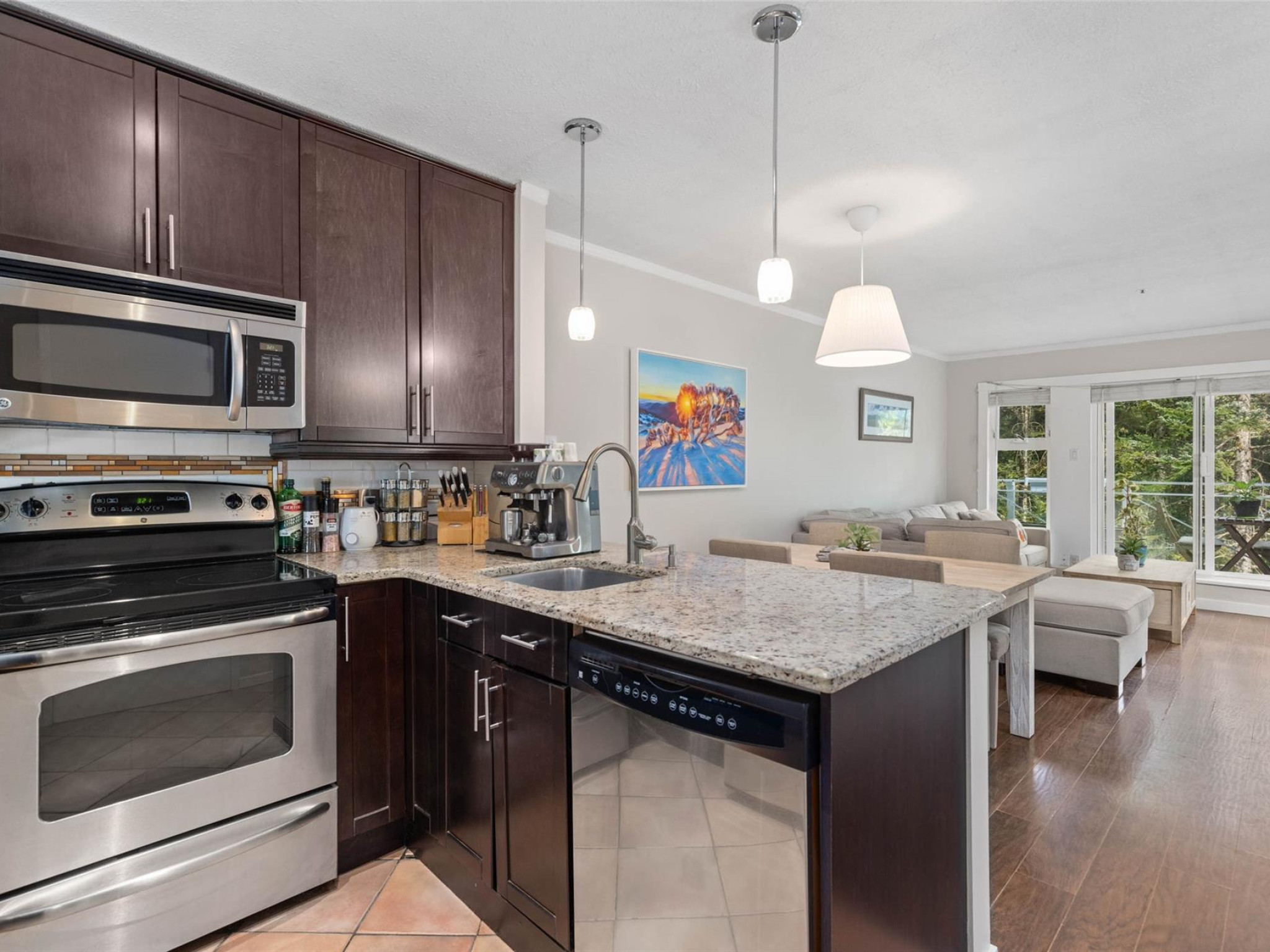 24-2211 Marmot Place image 5