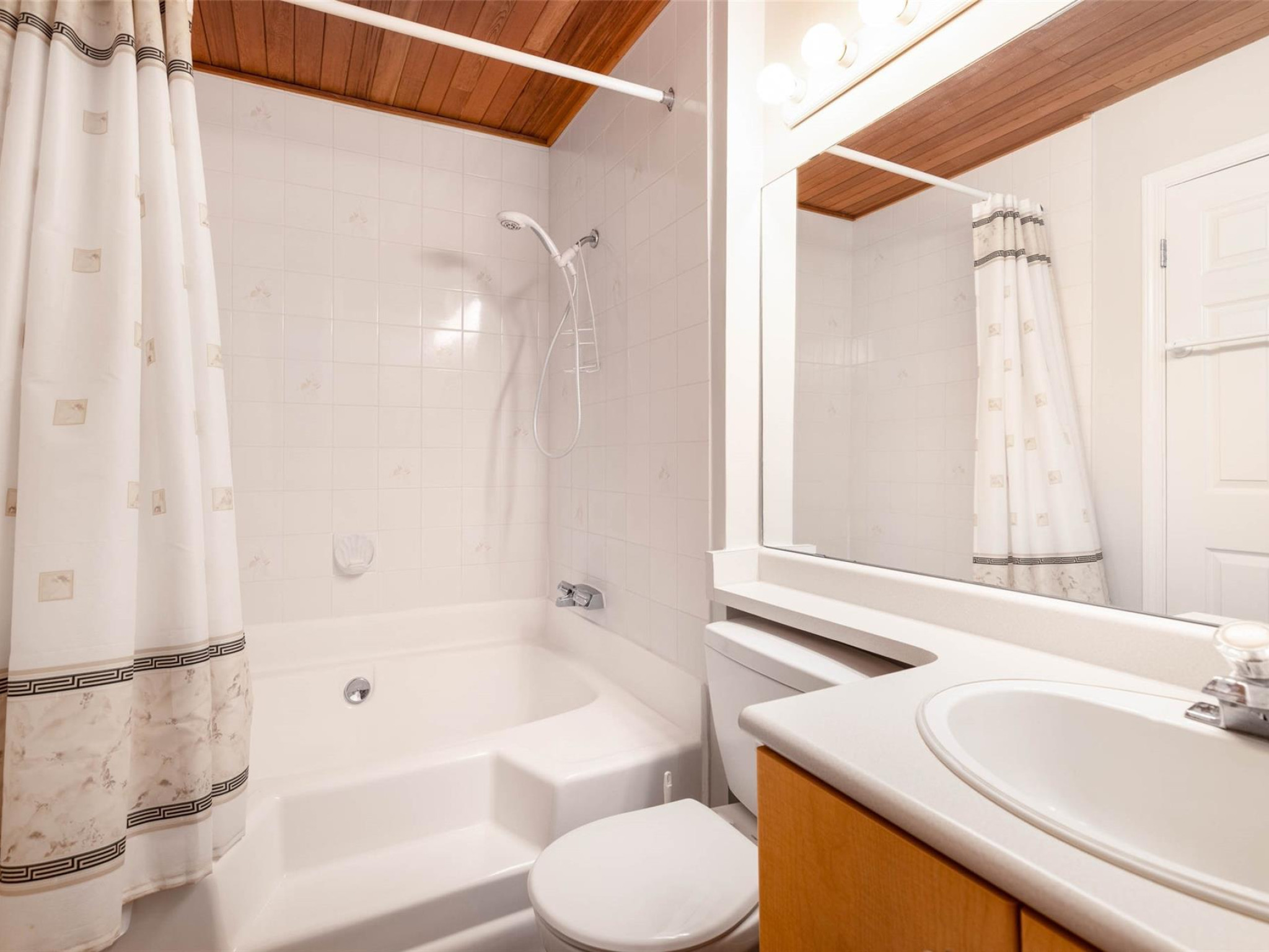 F201-1400 Alta Lake Road image 13