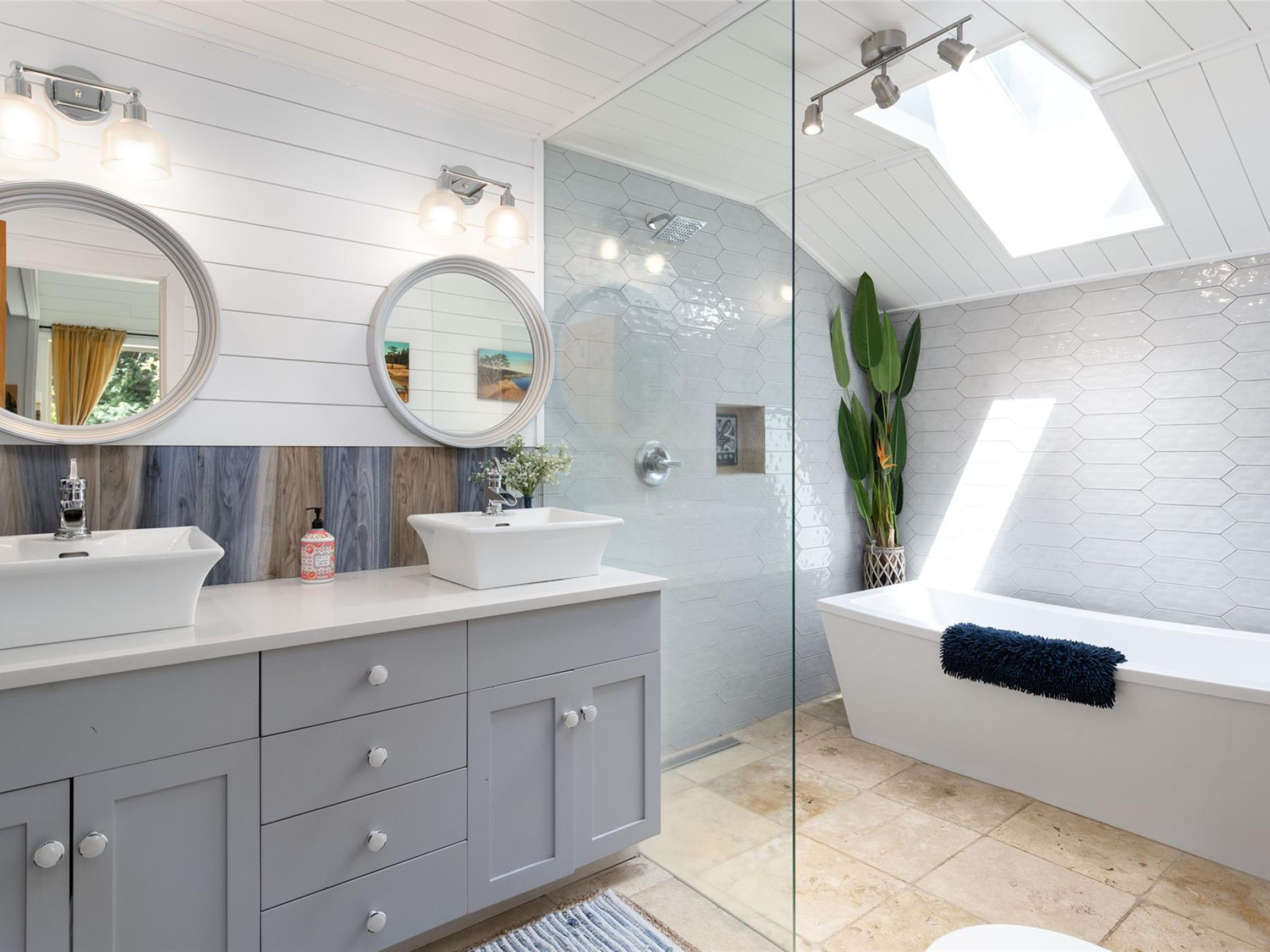 7650 Ryan Creek Road image 11