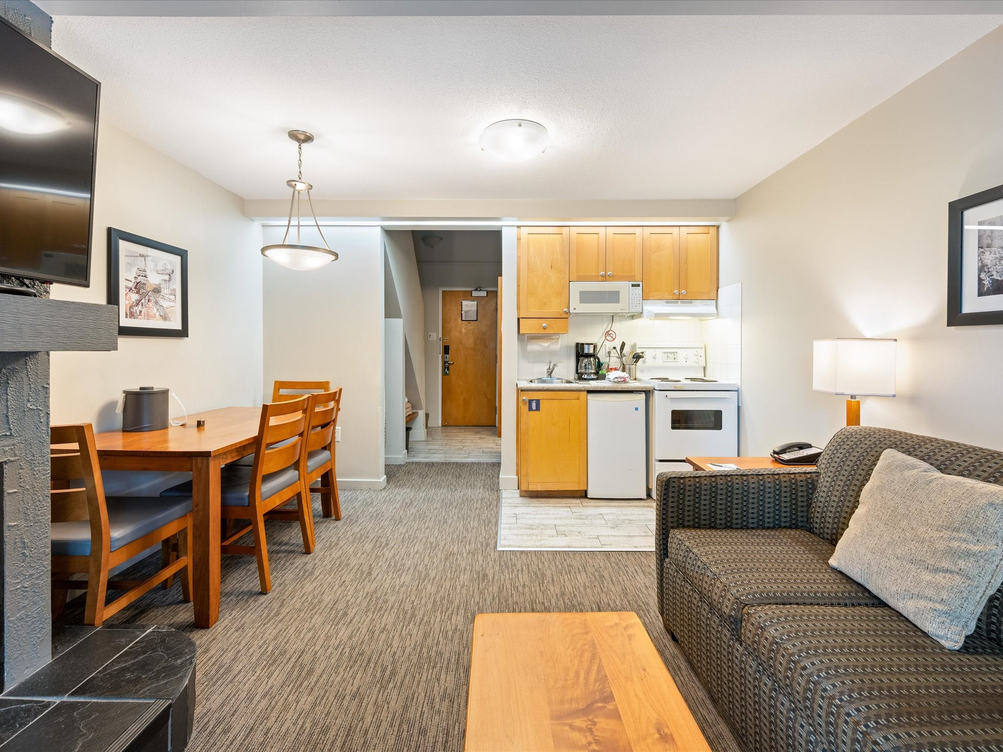 306-4420 Sundial Place image 4