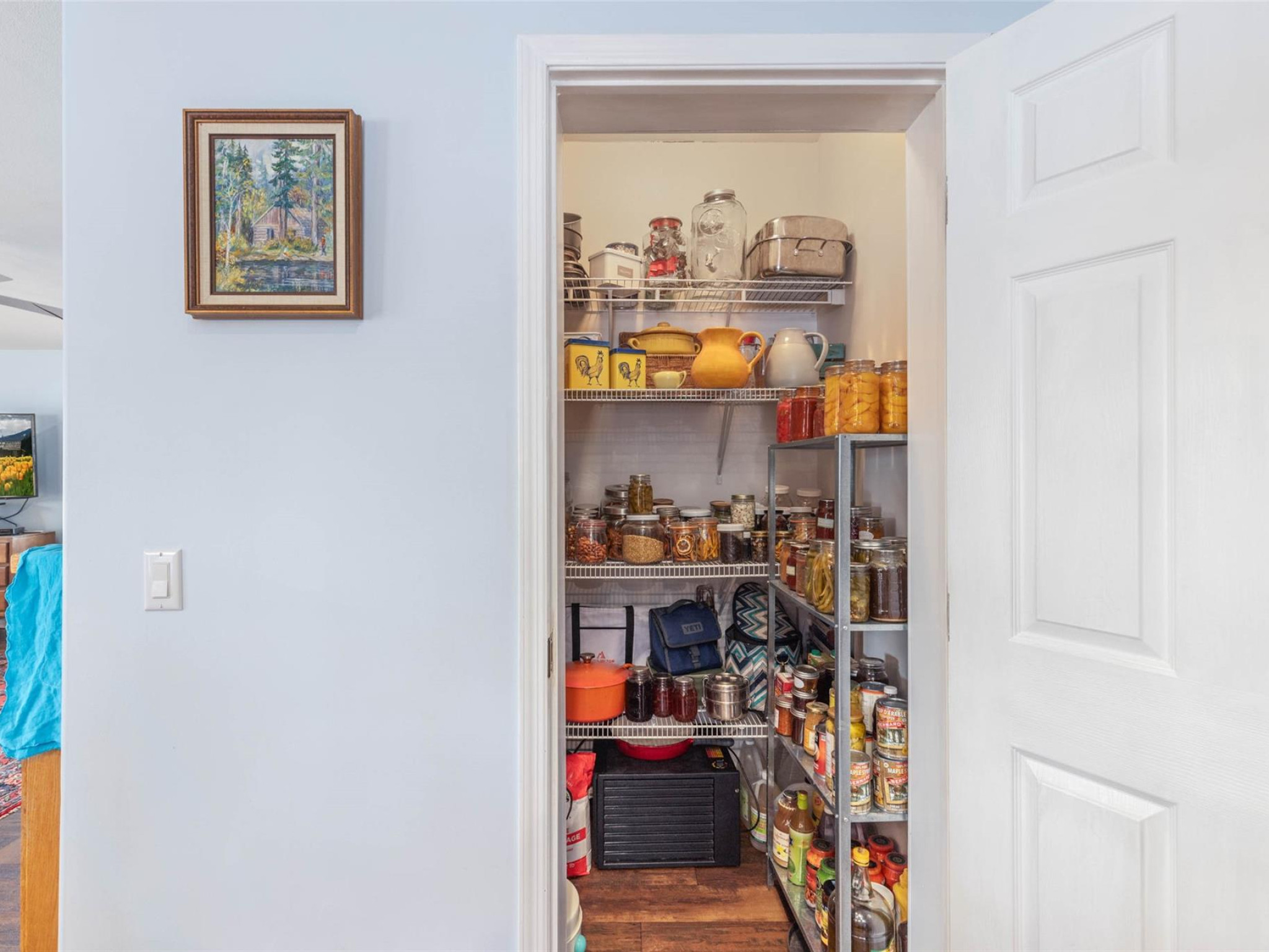 899 Erickson Road image 10