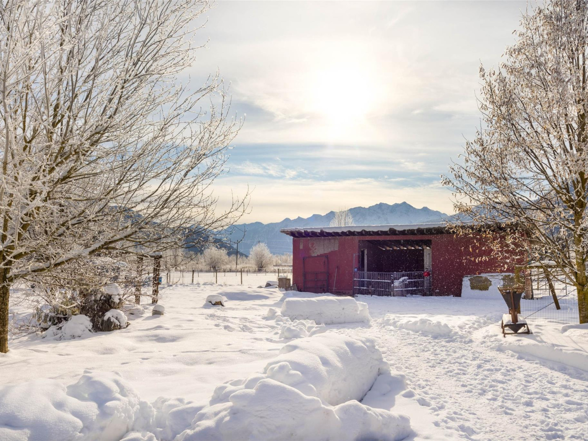 899 Erickson Road image 25