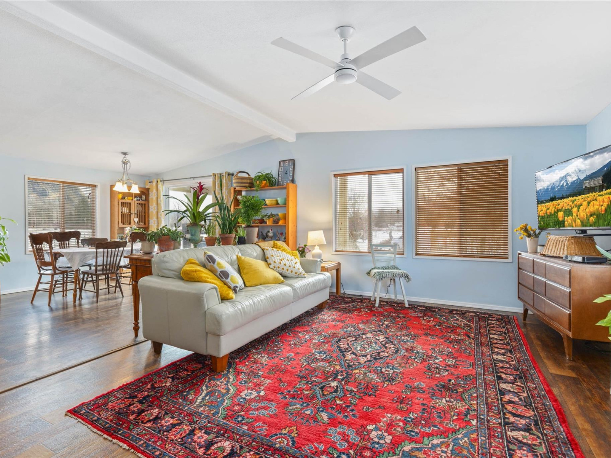 899 Erickson Road image 4