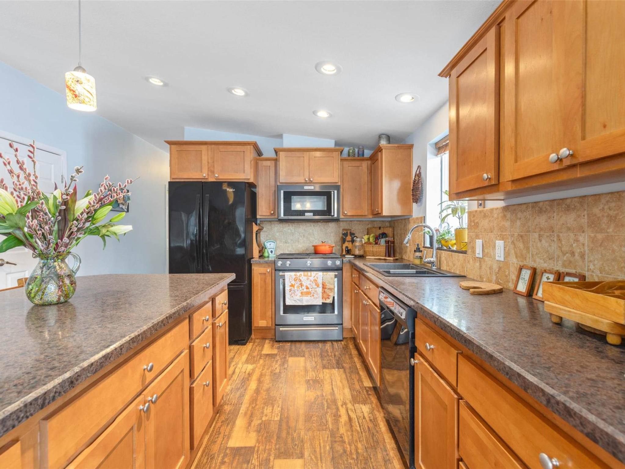 899 Erickson Road image 5