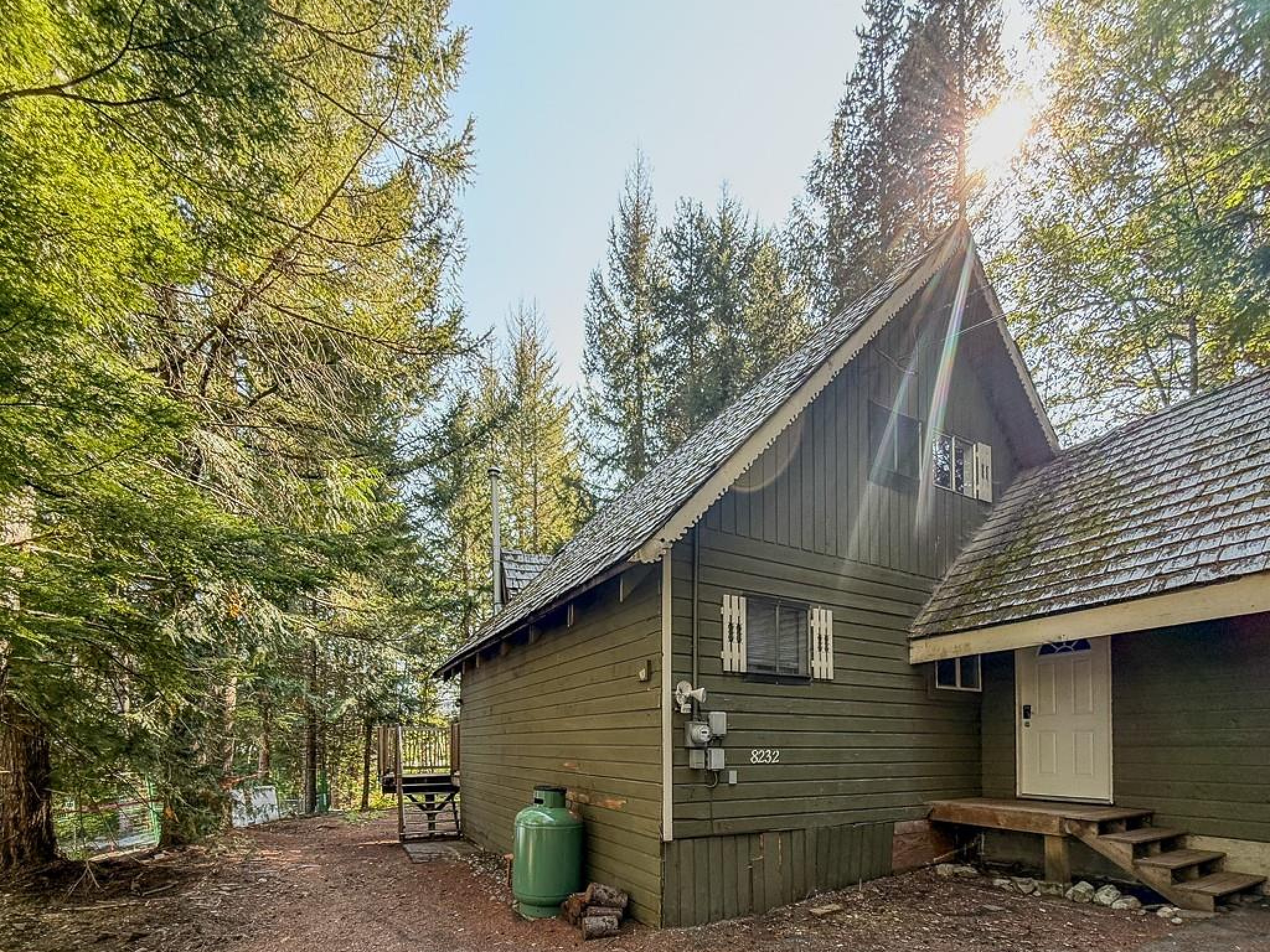 8232 Alpine Way image 3