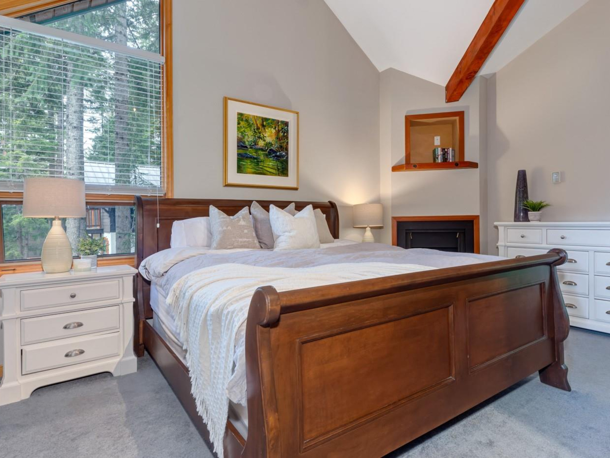 8505 Matterhorn Drive image 14