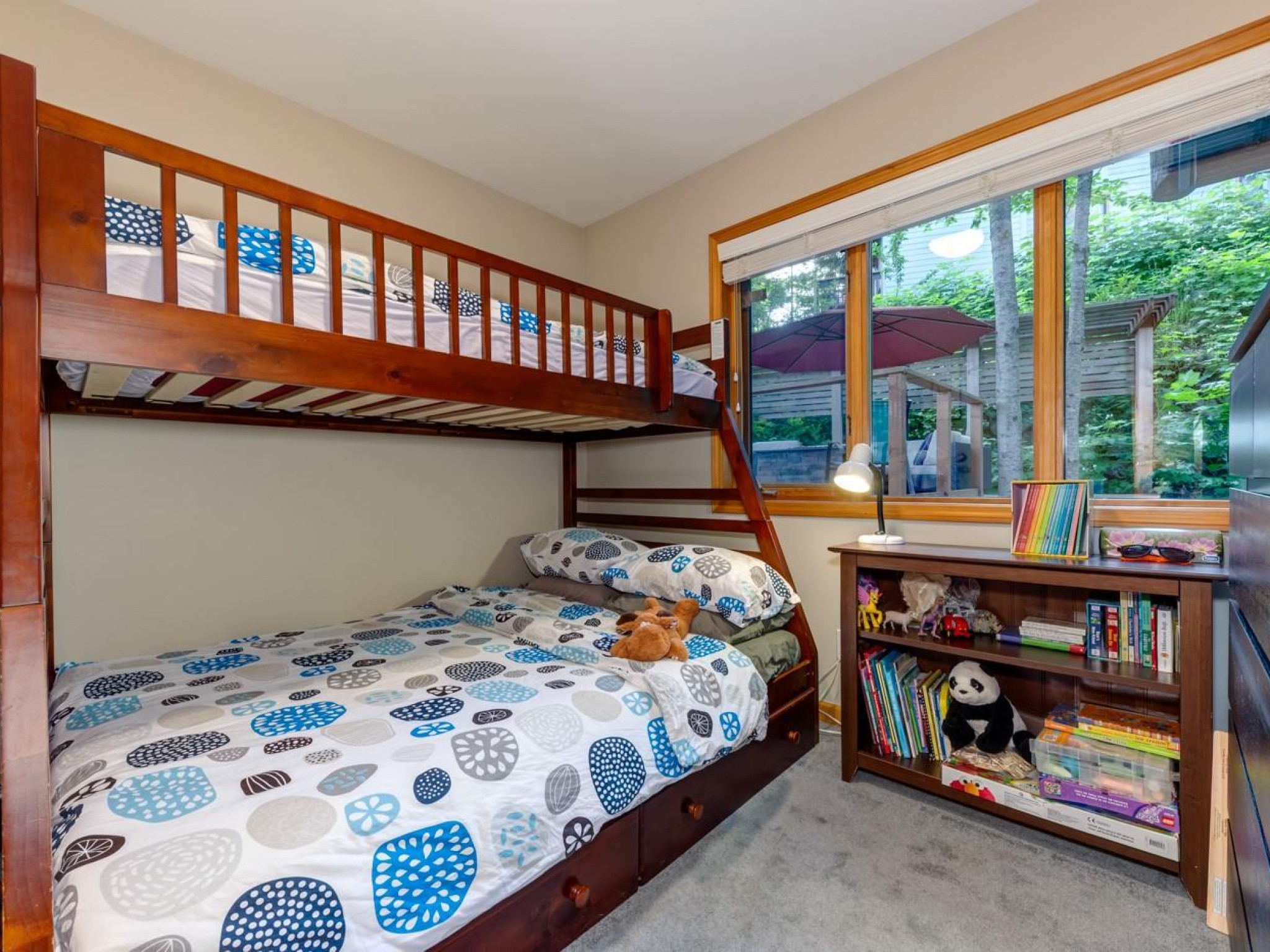 8505 Matterhorn Drive image 19