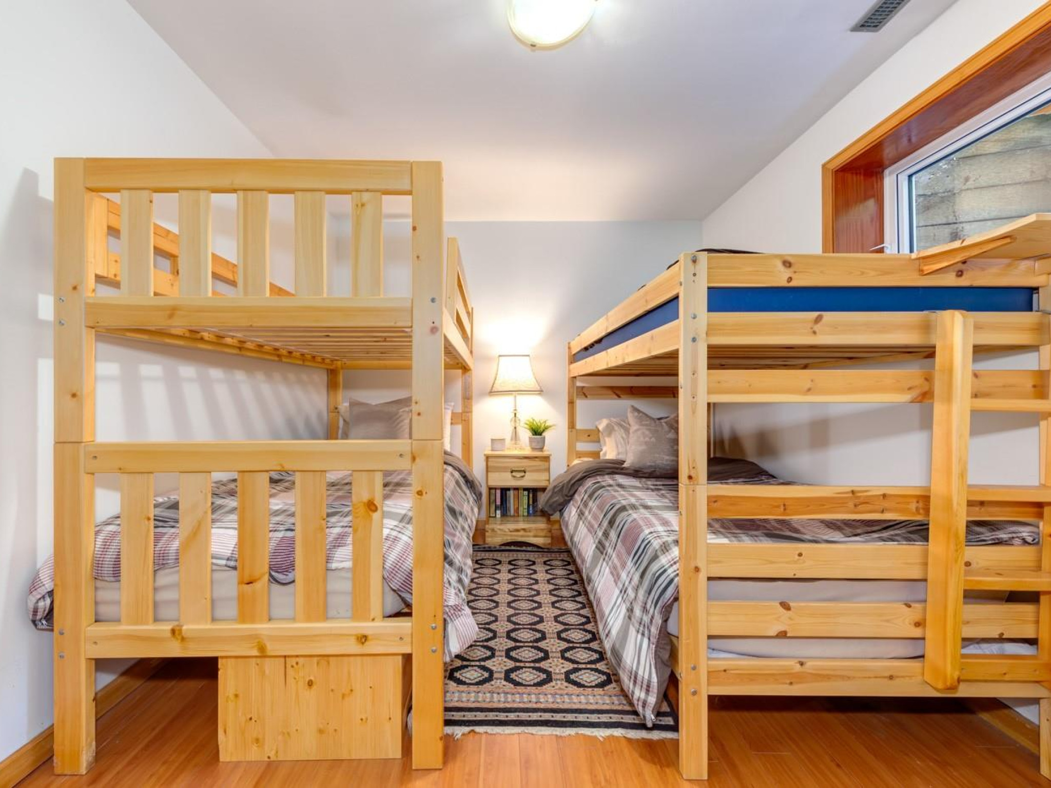 8505 Matterhorn Drive image 26