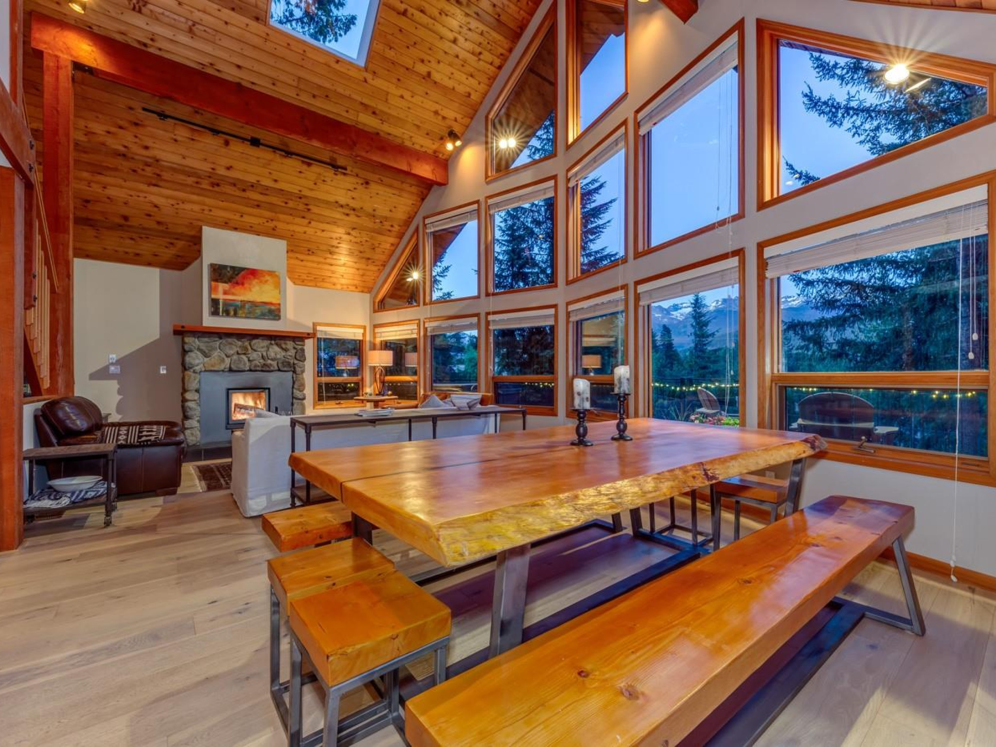 8505 Matterhorn Drive image 5