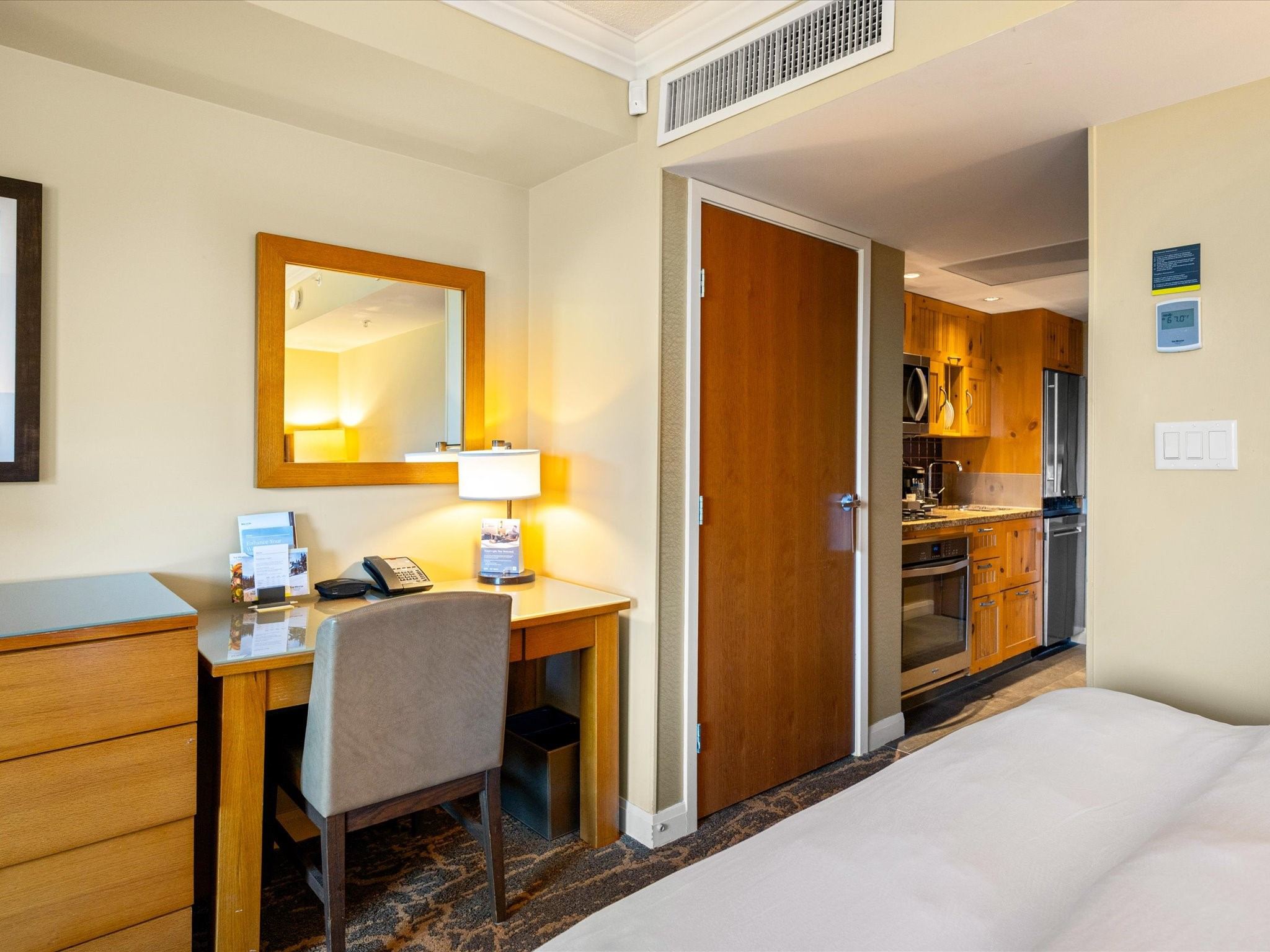 659-4090 Whistler Way image 3