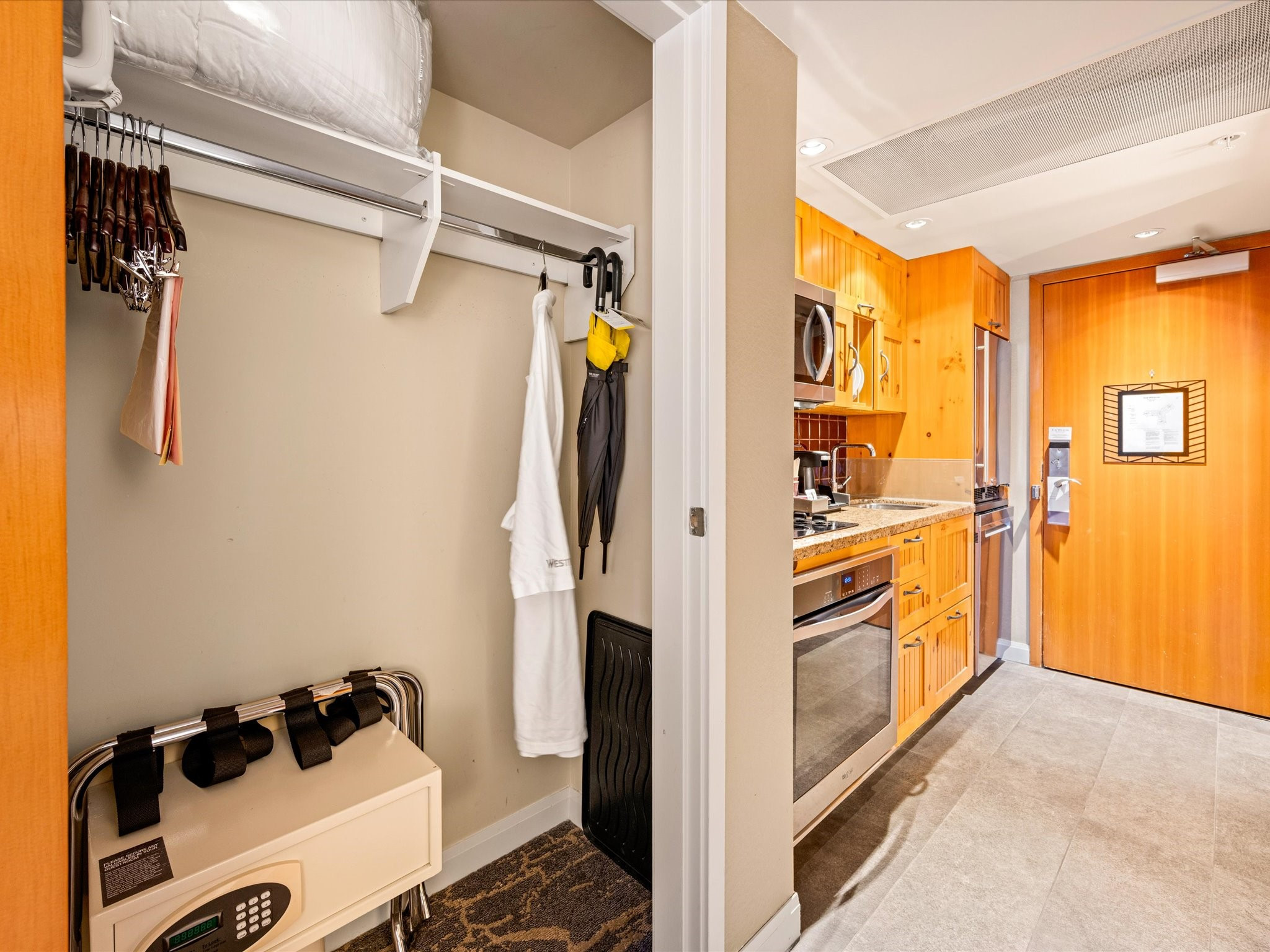 685-4090 Whistler Way image 9