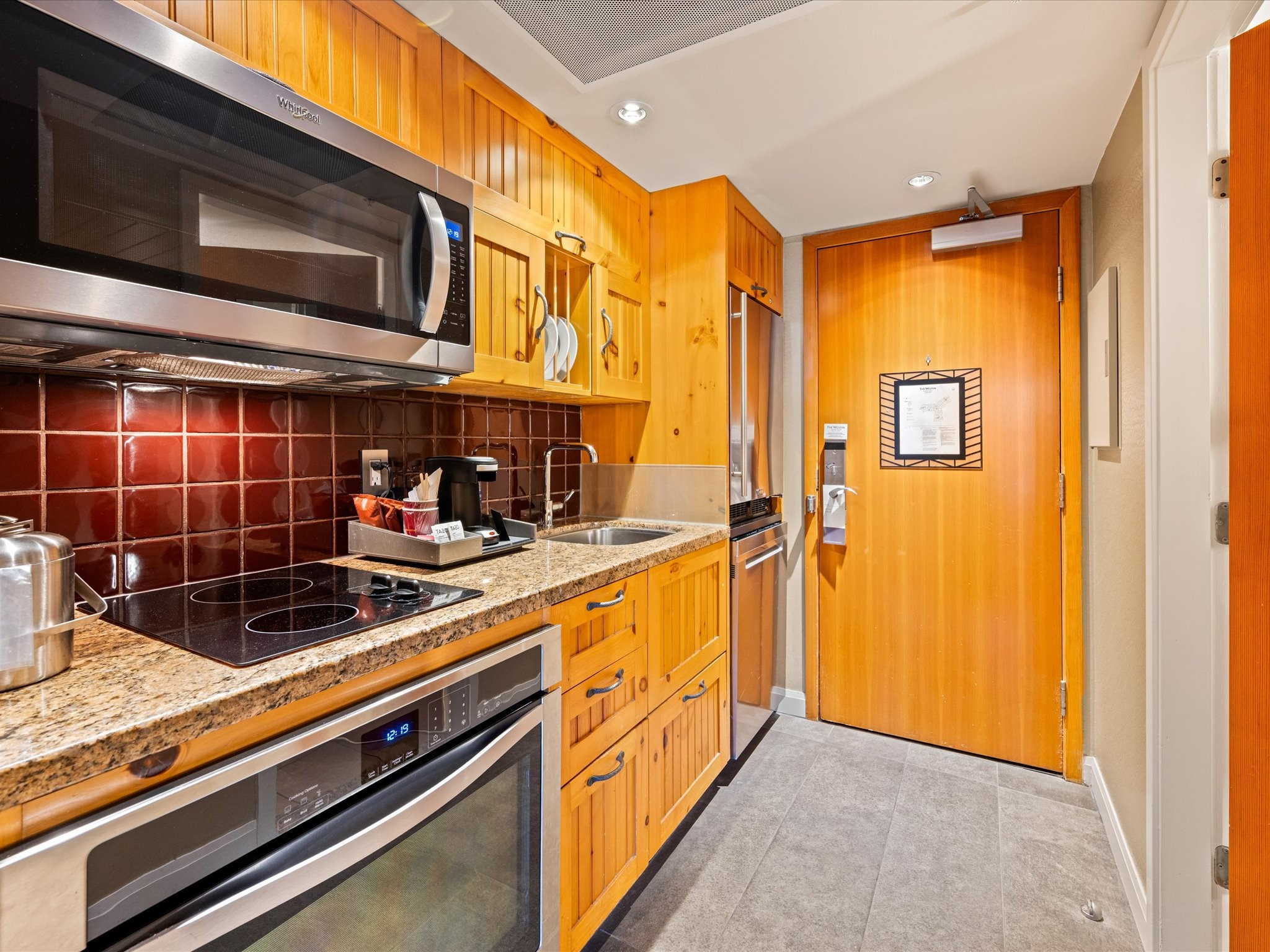 685-4090 Whistler Way image 7