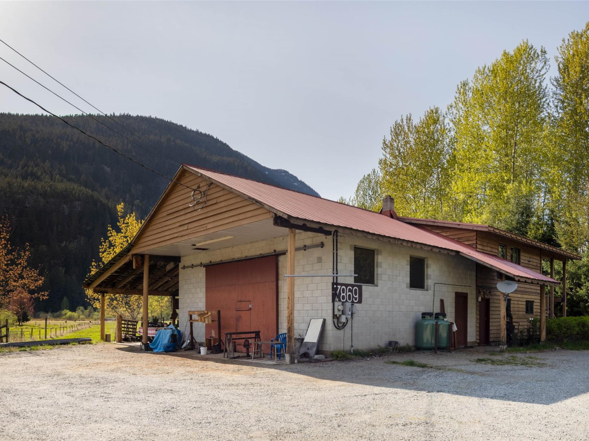 7869 Pemberton Meadows Road image 25