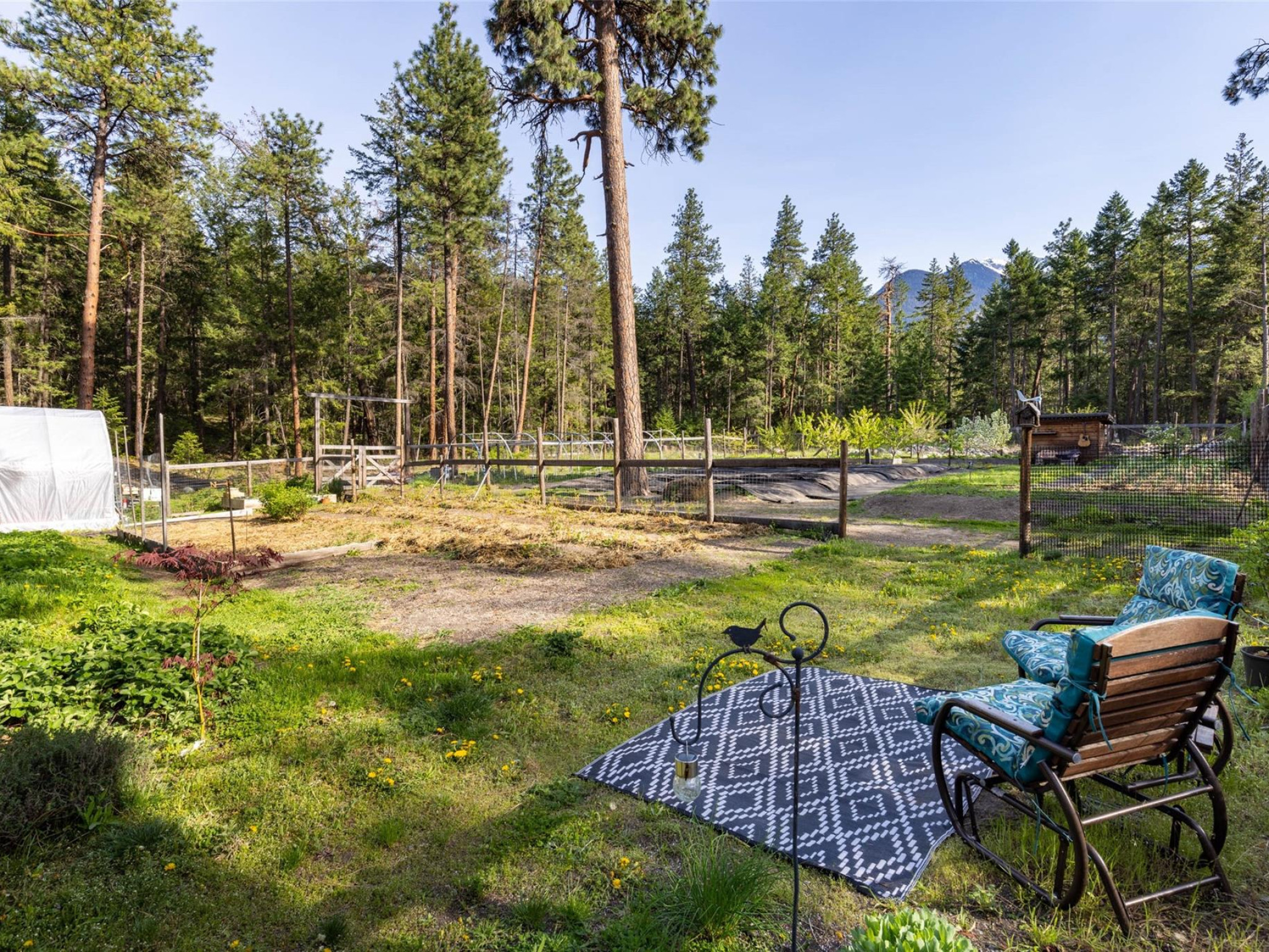 6-9866 Pemberton Portage Road image 30