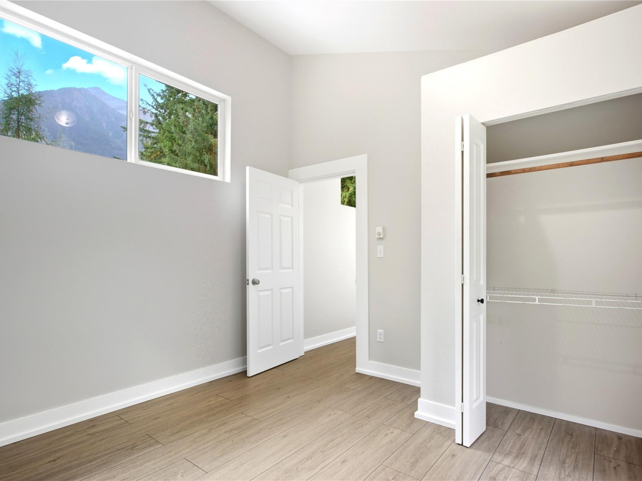 9257 Portage Road image 18