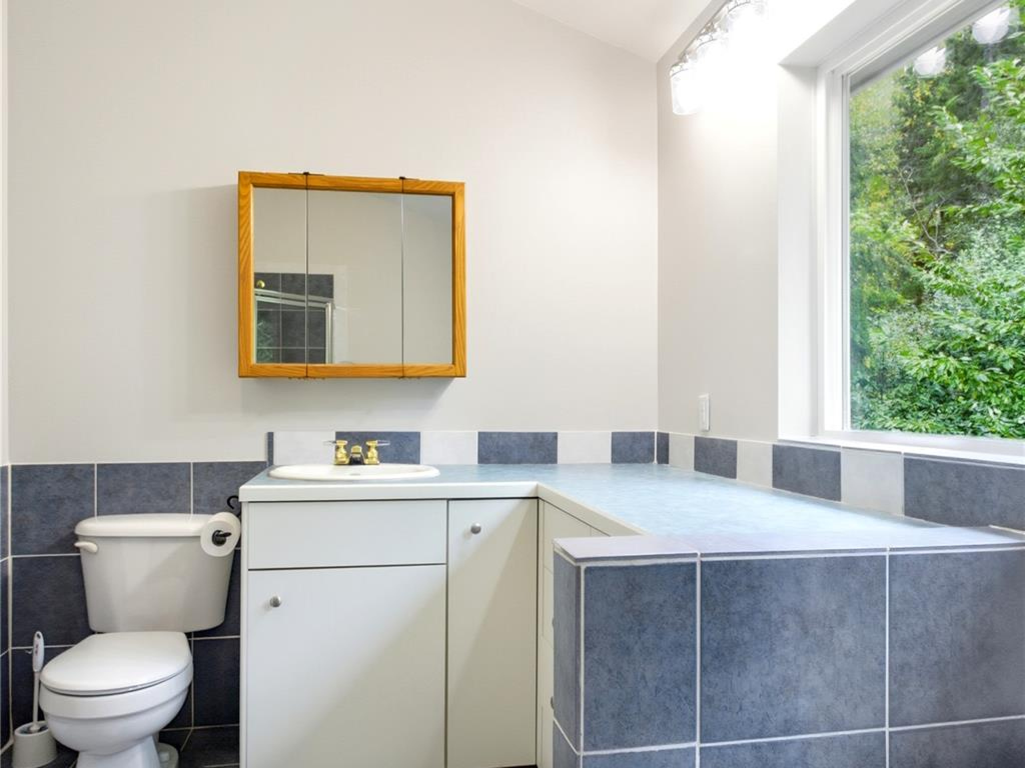 9257 Portage Road image 27