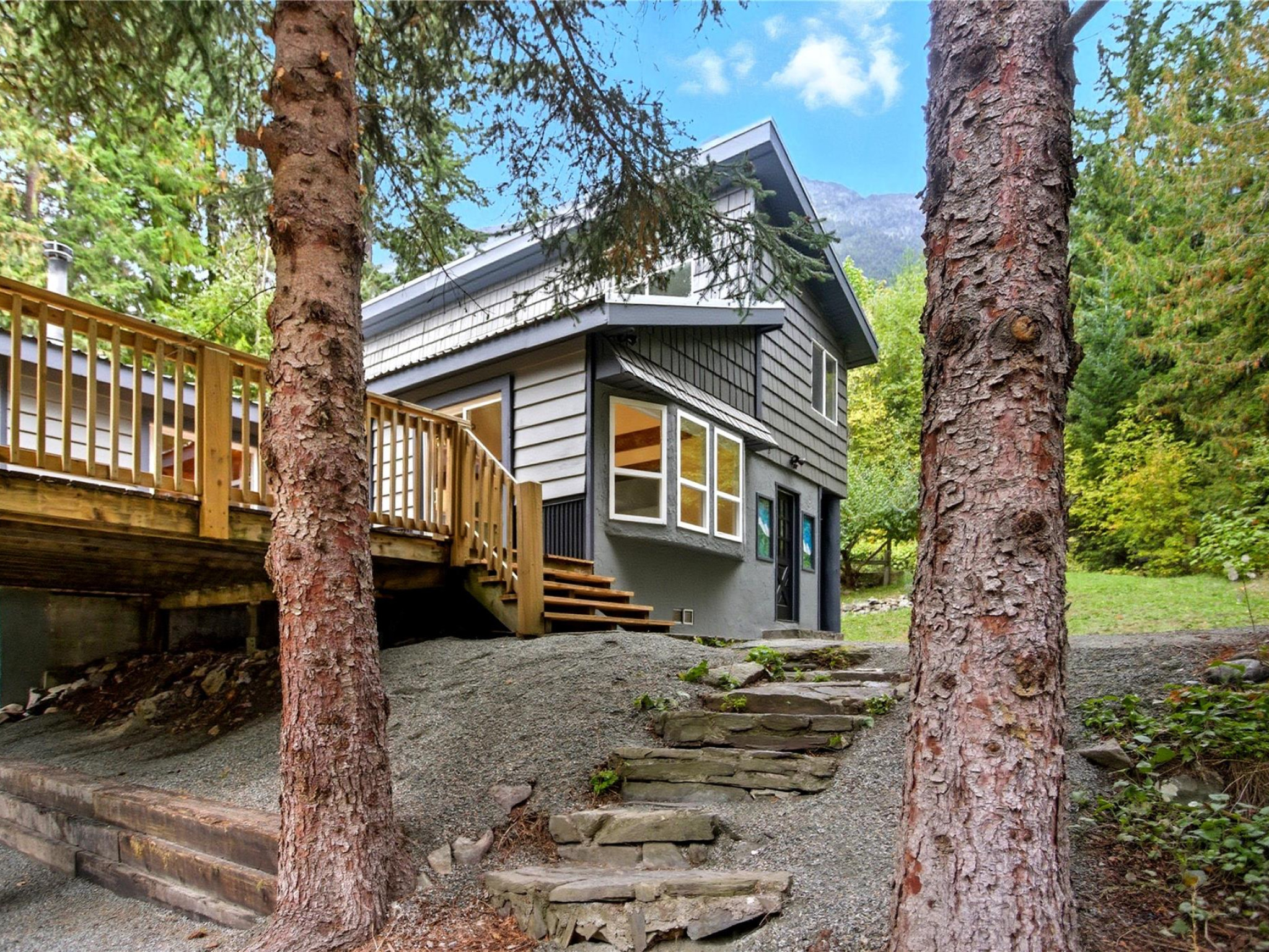 9257 Portage Road image 35