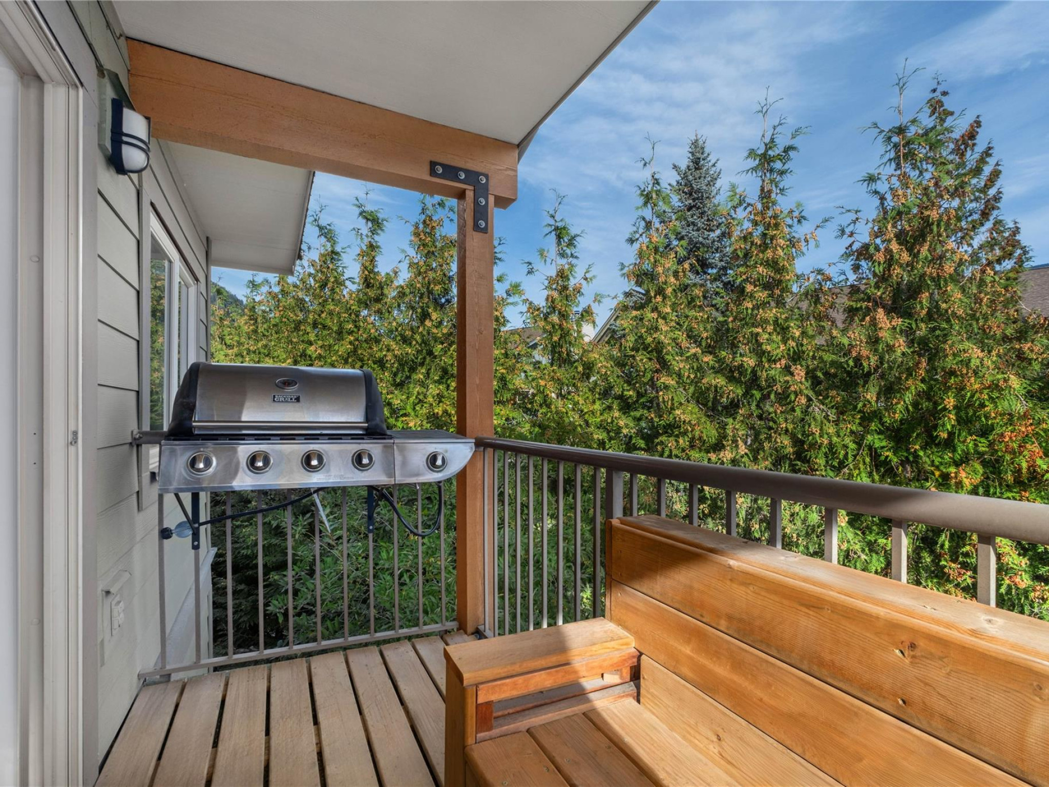 207-1411 Portage Road image 9