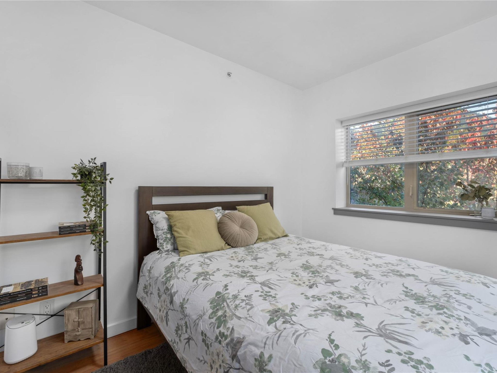 207-1411 Portage Road image 13