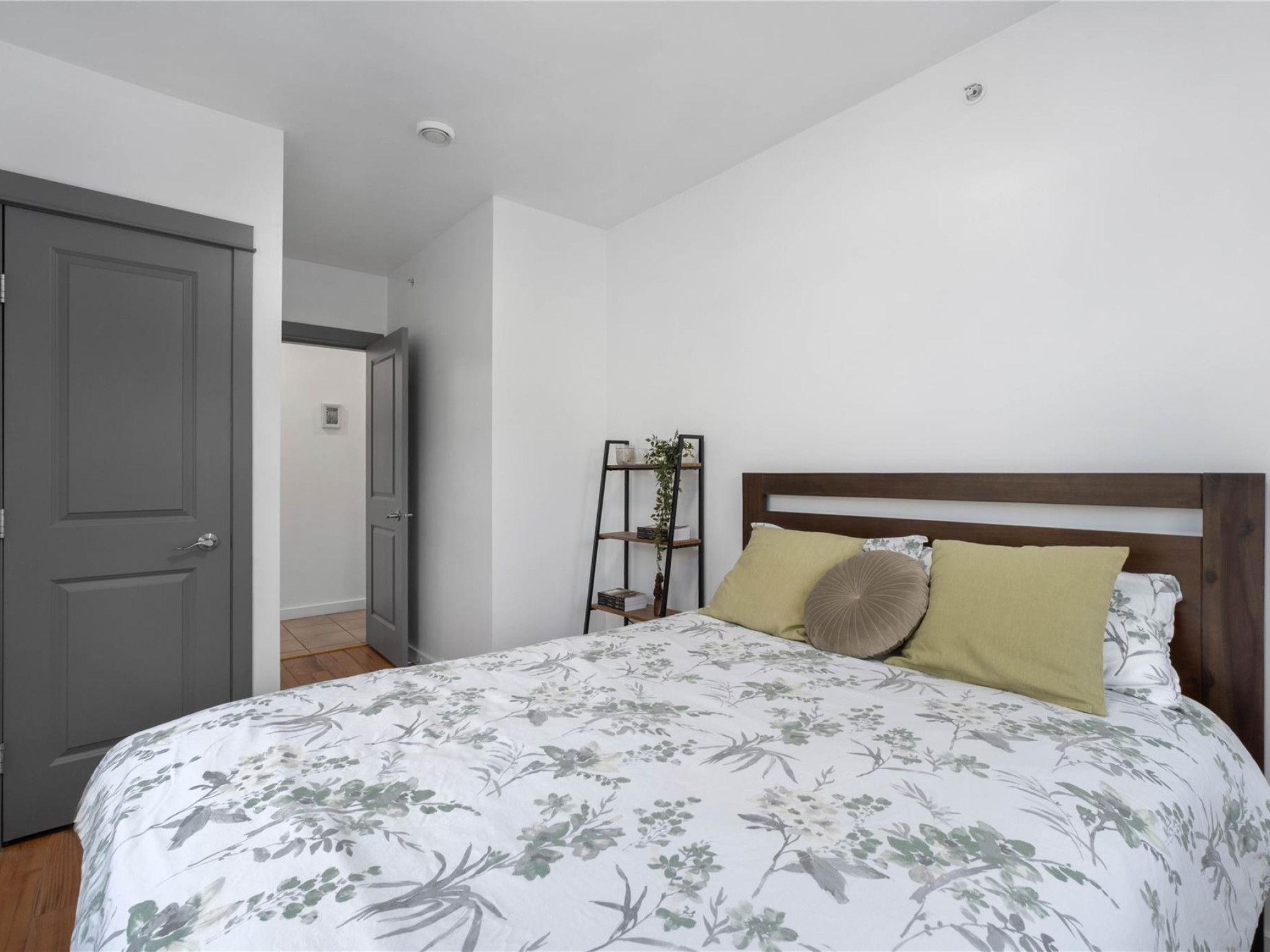 207-1411 Portage Road image 14